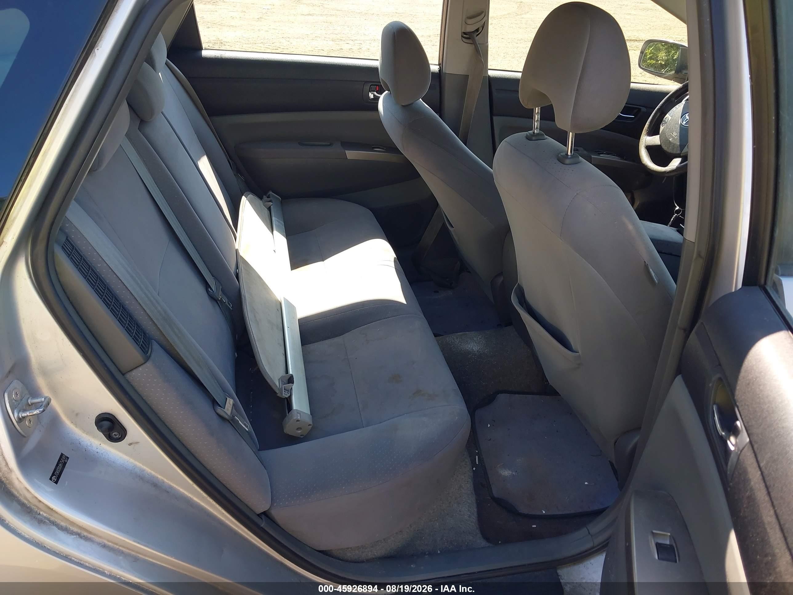 2006 Toyota Prius   Silver vin: JTDKB20U867542495
