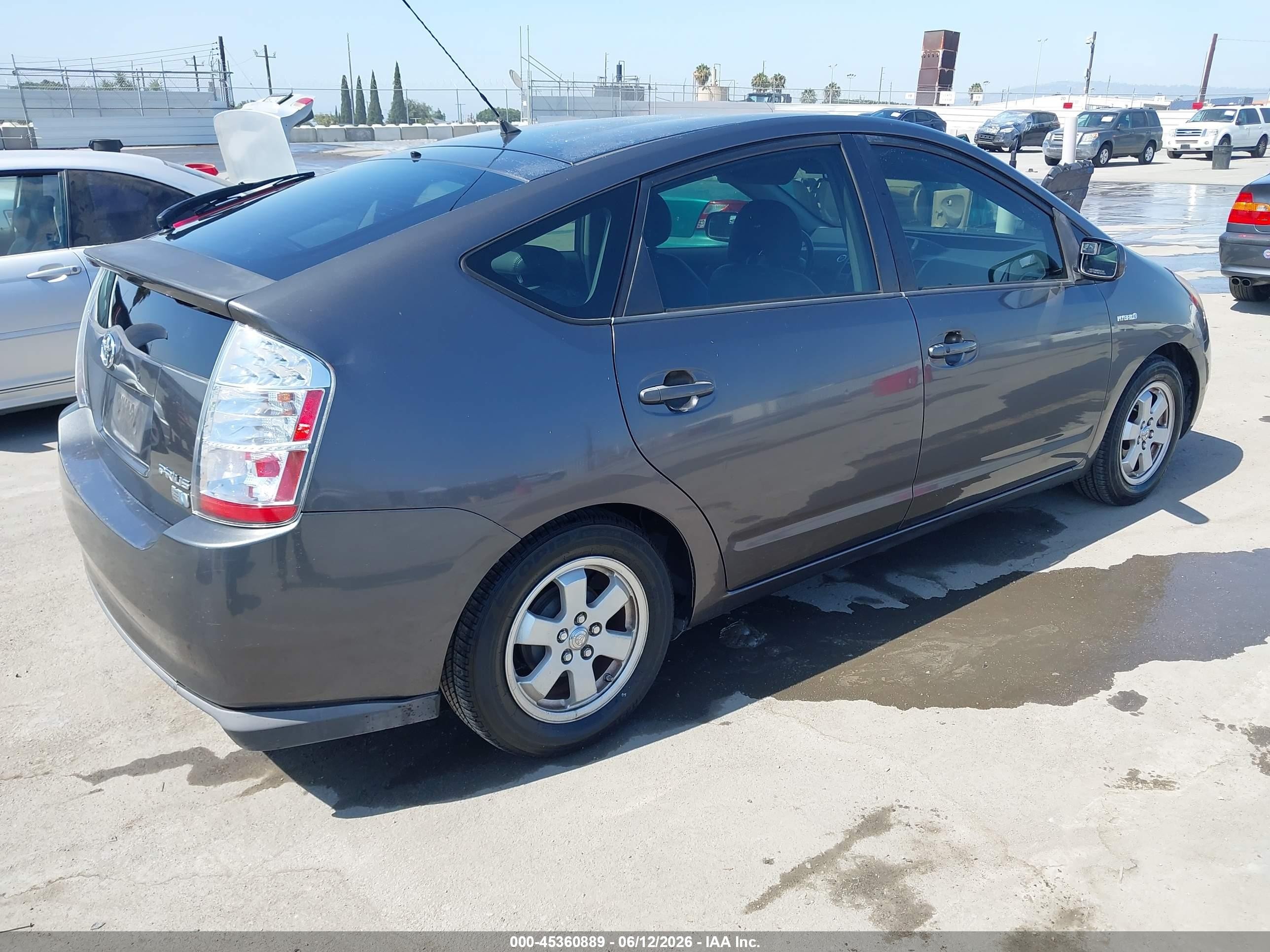 2007 Toyota Prius   Серый vin: JTDKB20U873218374