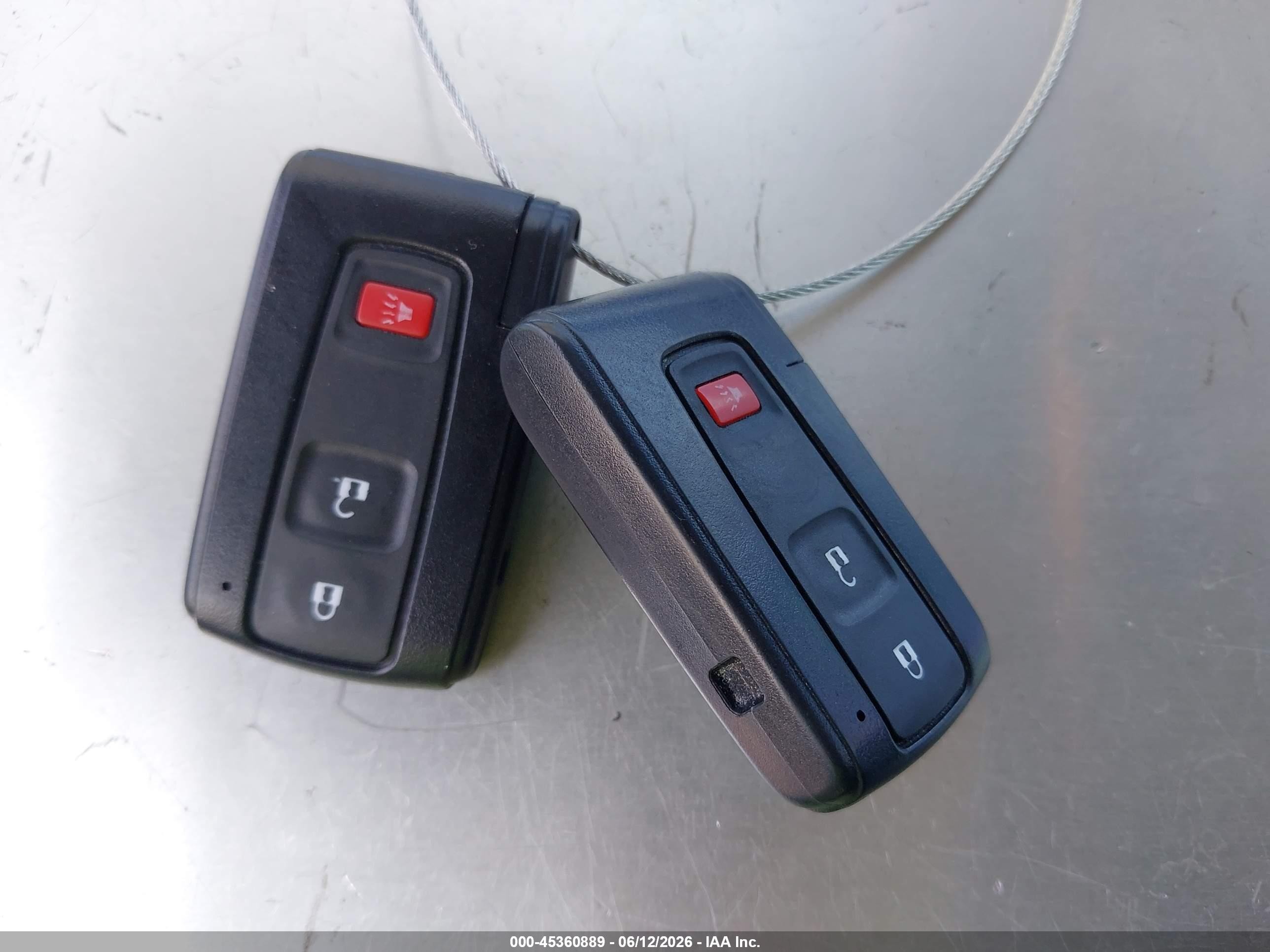 2007 Toyota Prius   Серый vin: JTDKB20U873218374