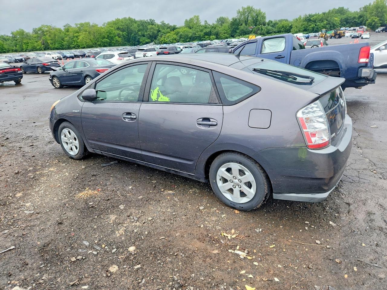 2007 Toyota Prius Base Gray vin: JTDKB20U873238883