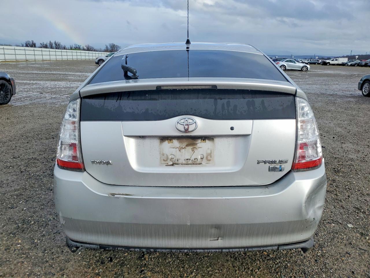 2007 Toyota Prius Base Silver vin: JTDKB20U873248782