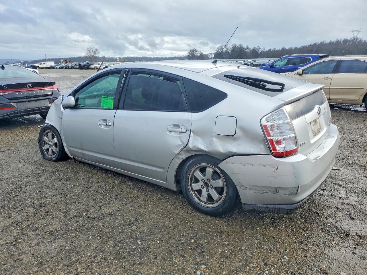 2007 Toyota Prius Base Silver vin: JTDKB20U873248782