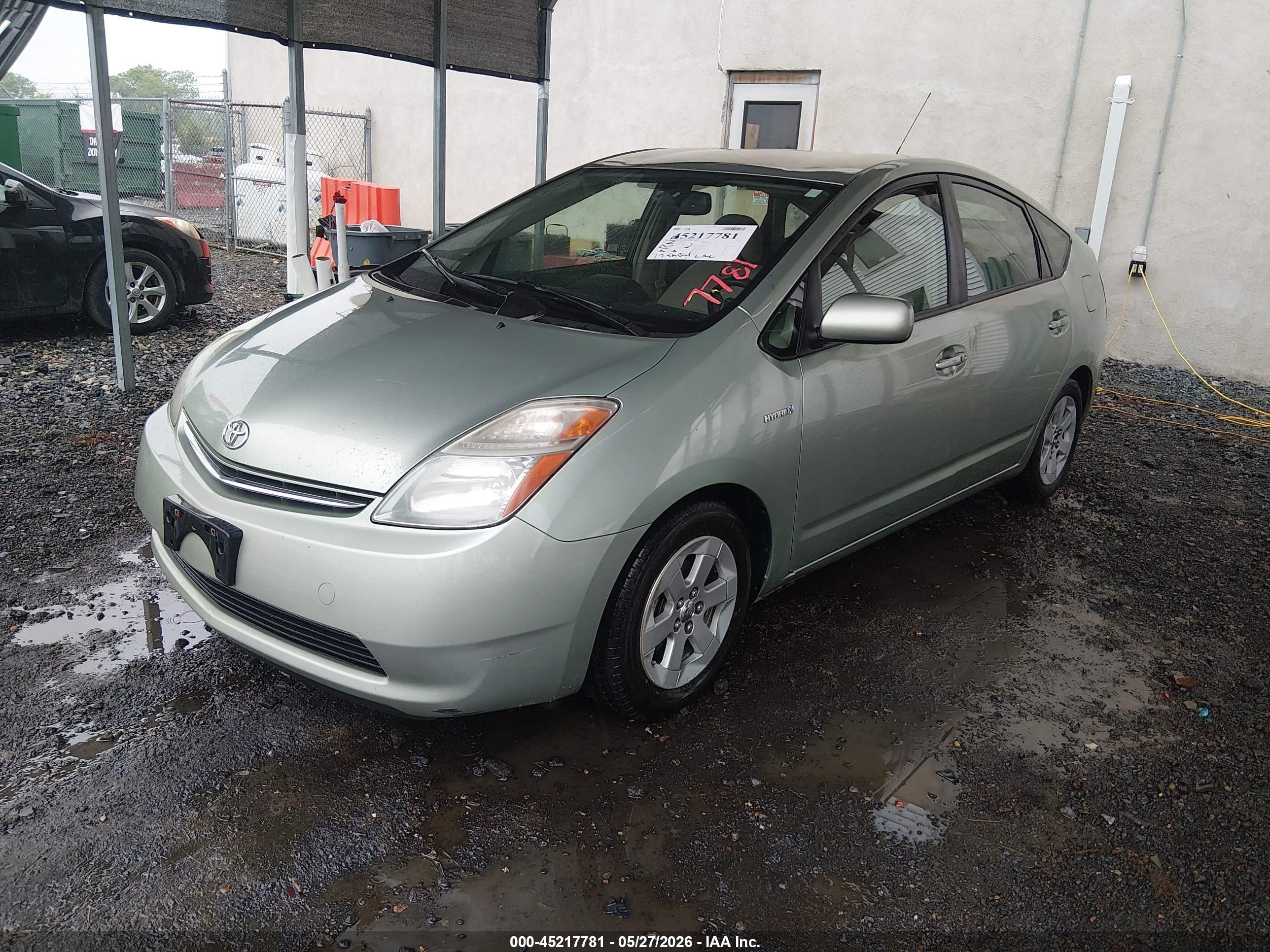 2007 Toyota Prius   Серебряный vin: JTDKB20U873281135