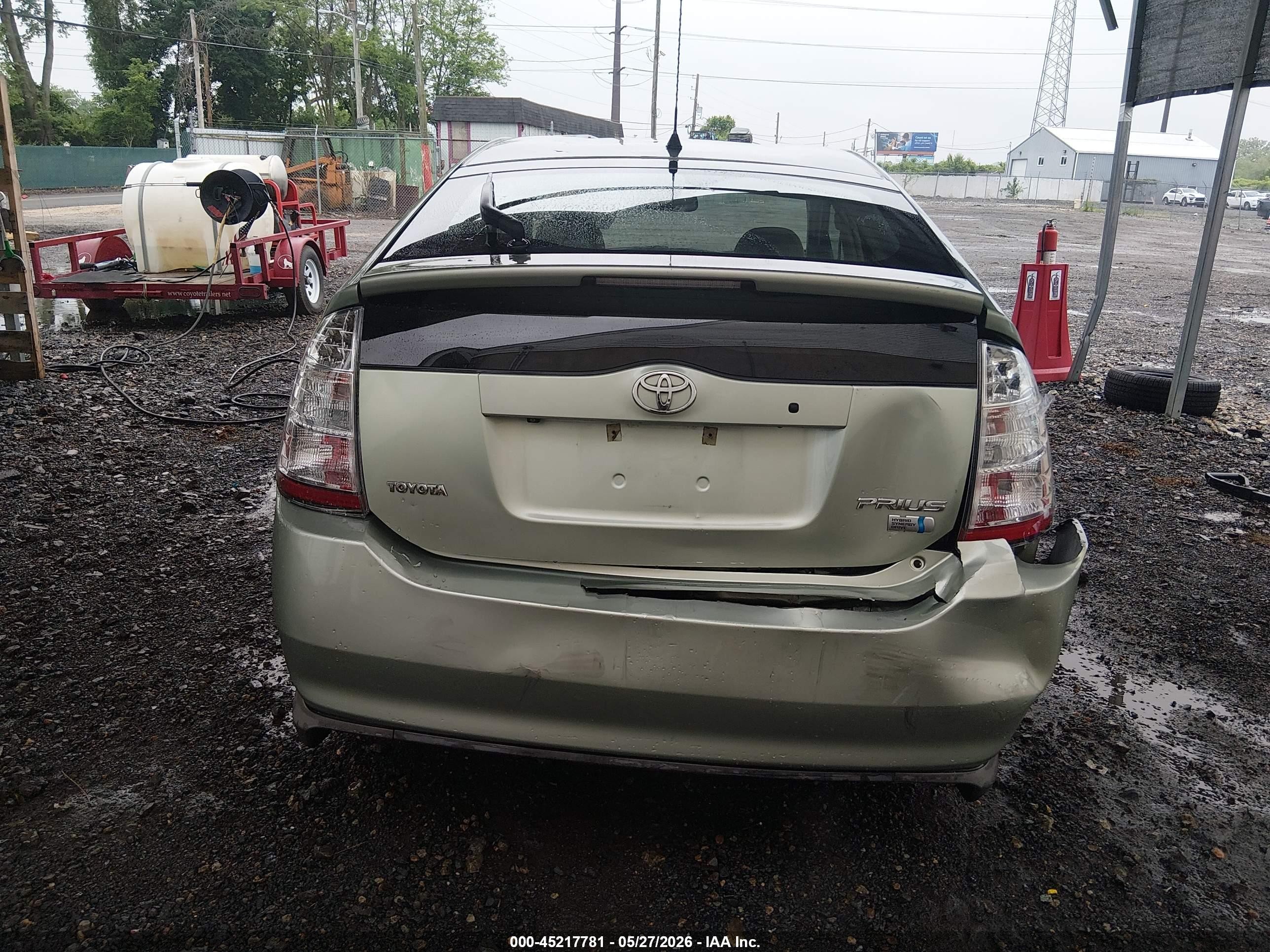 2007 Toyota Prius   Серебряный vin: JTDKB20U873281135