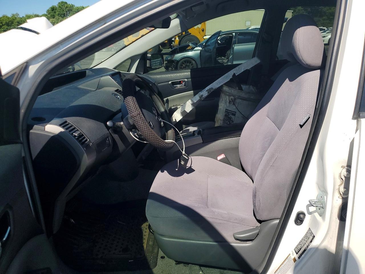 2007 Toyota Prius Base White vin: JTDKB20U873281393