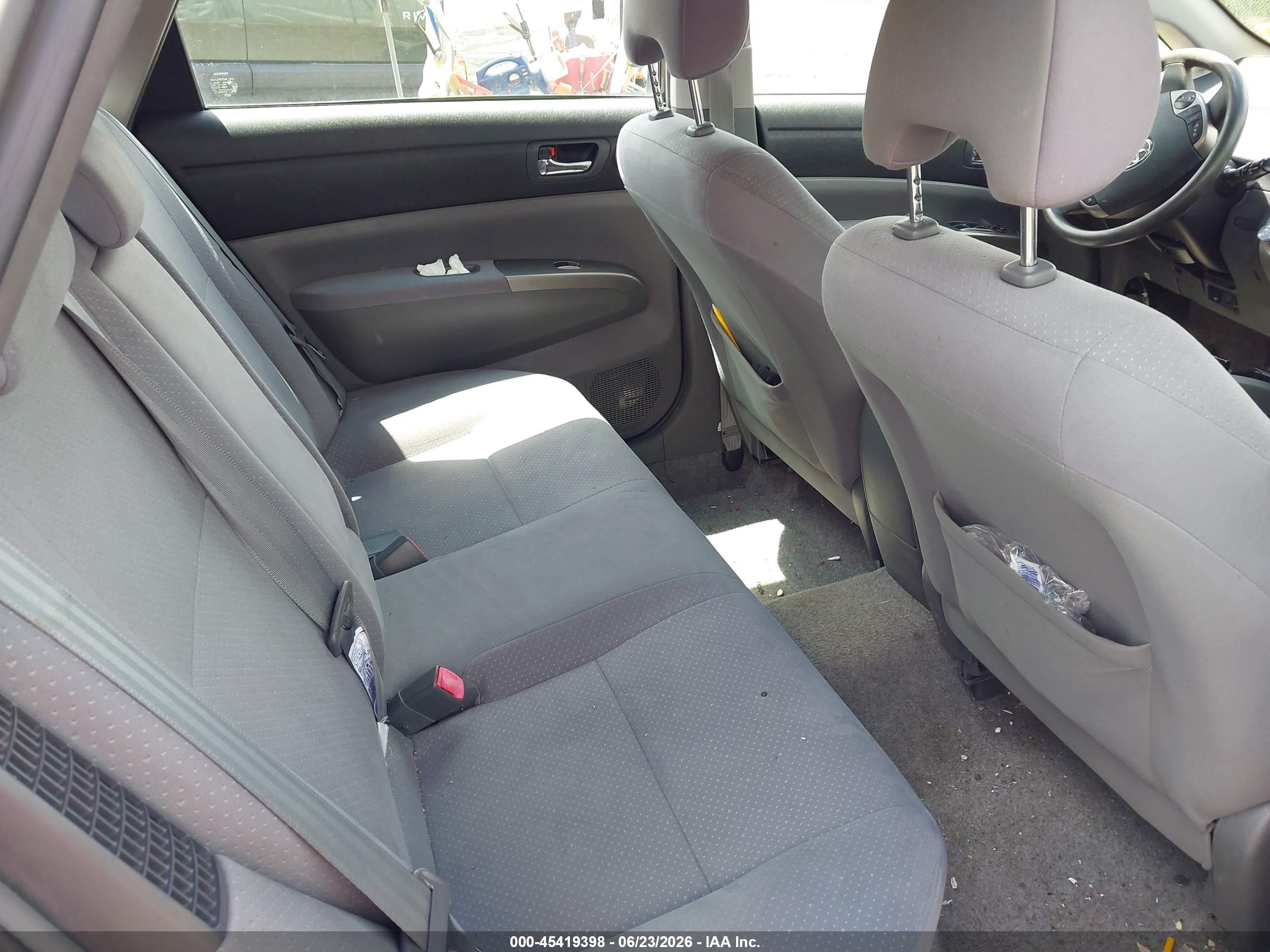 2007 Toyota Prius   Silver vin: JTDKB20U873294208
