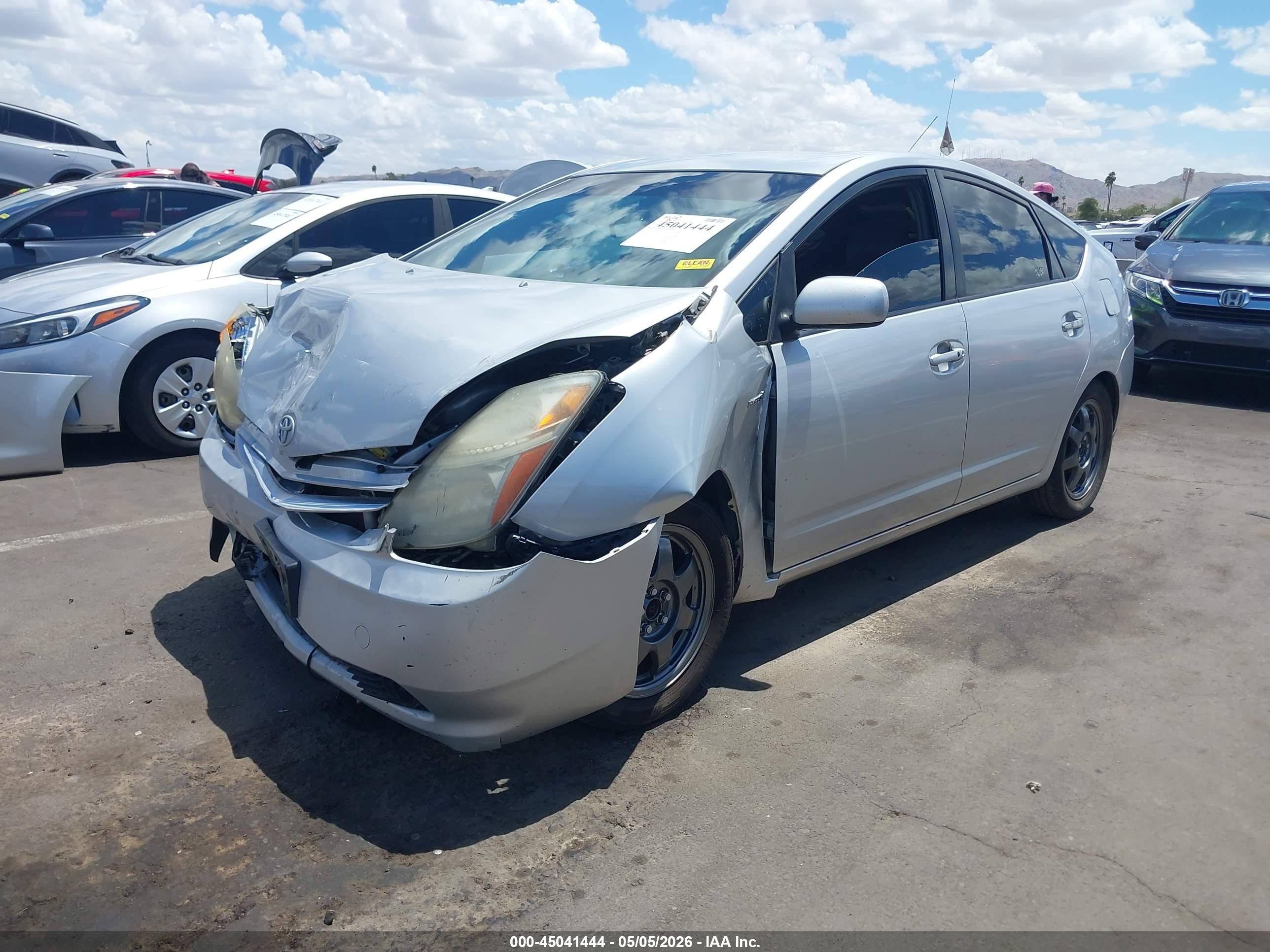2007 Toyota Prius Touring Серебряный vin: JTDKB20U873294645