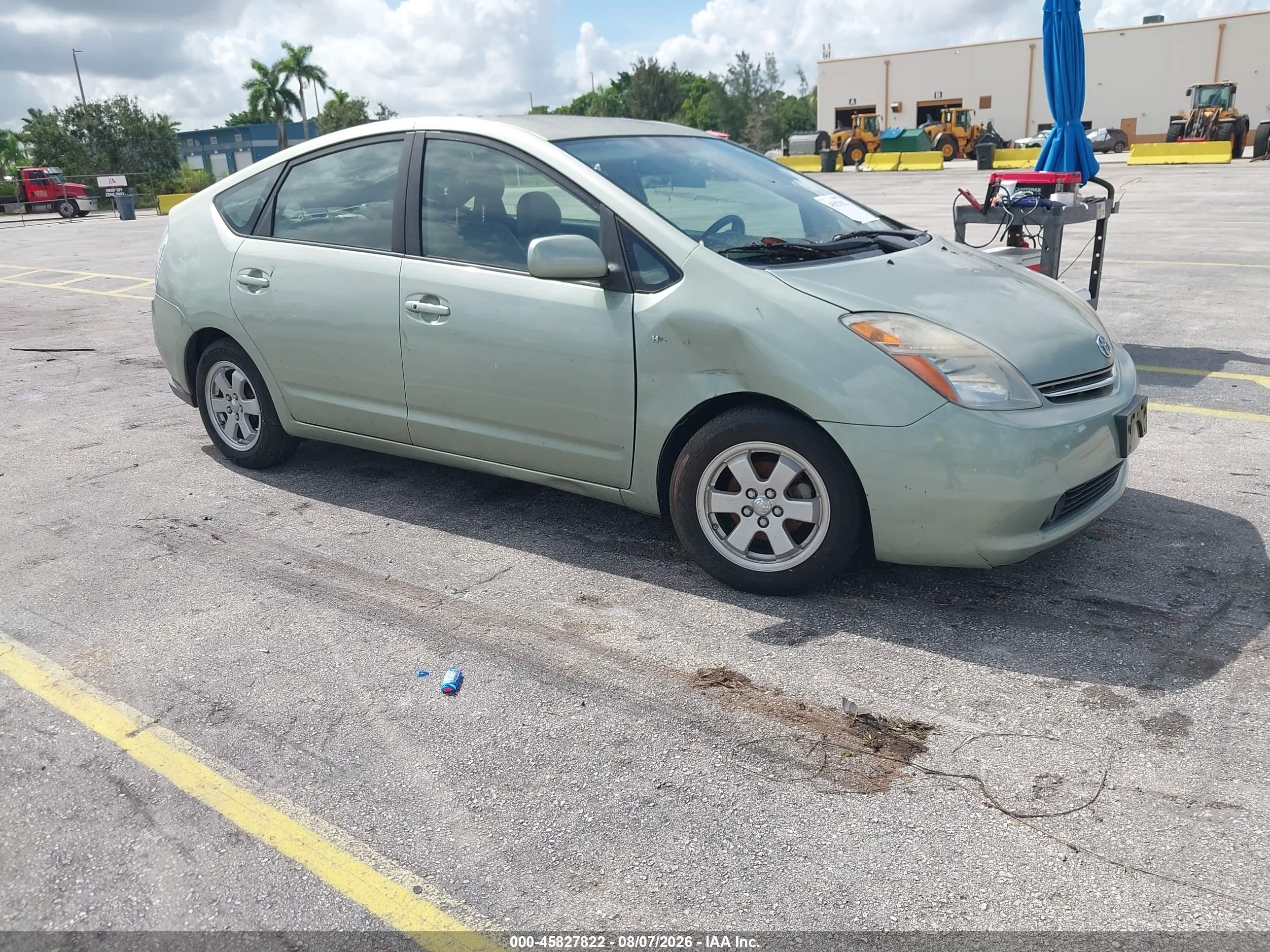 2007 Toyota Prius   Зеленый vin: JTDKB20U877574123