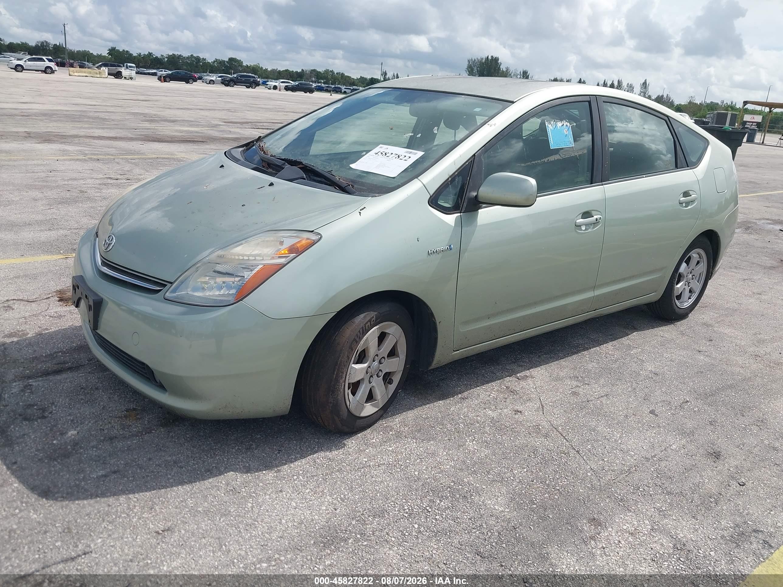 2007 Toyota Prius   Зеленый vin: JTDKB20U877574123