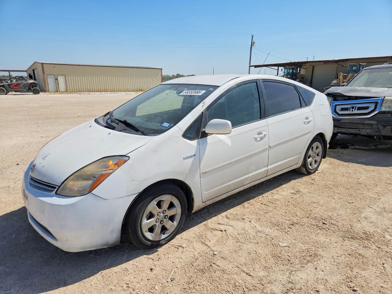 2007 Toyota Prius Base White vin: JTDKB20U877611056