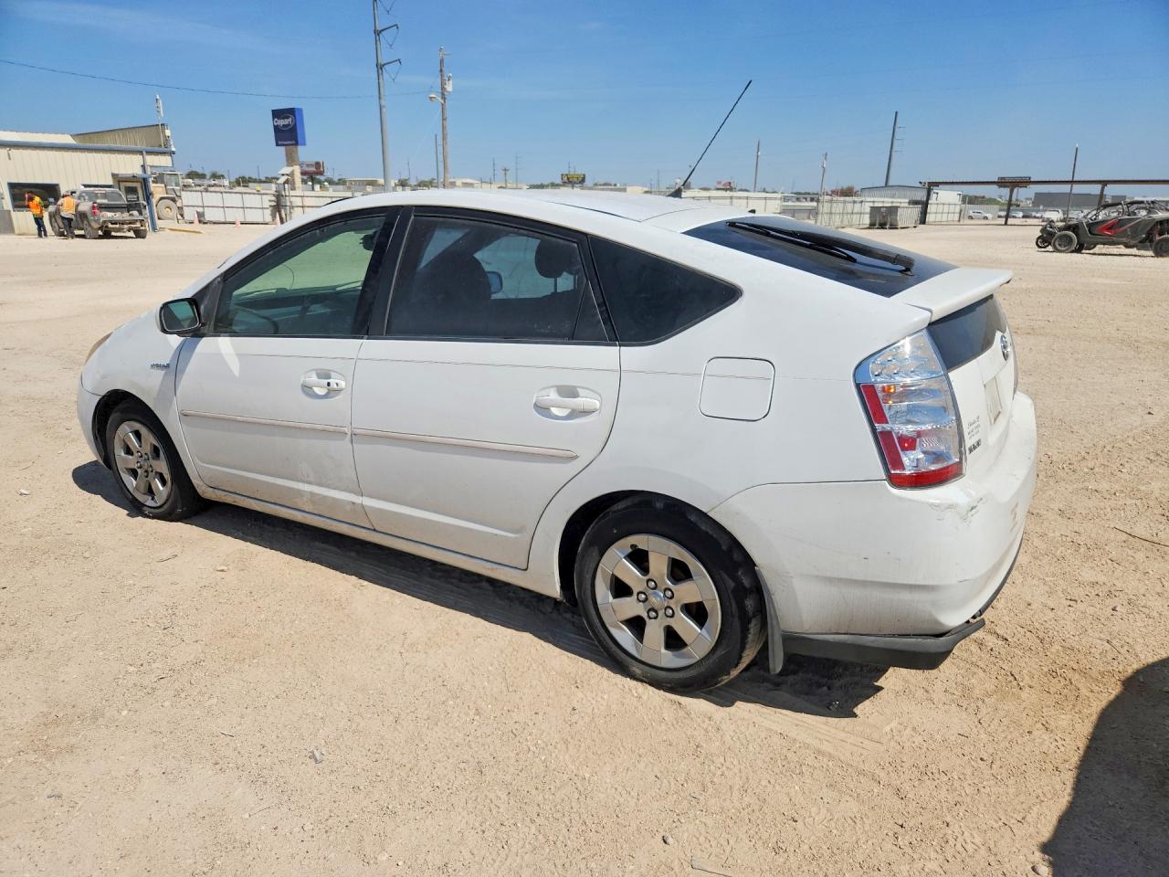 2007 Toyota Prius Base White vin: JTDKB20U877611056
