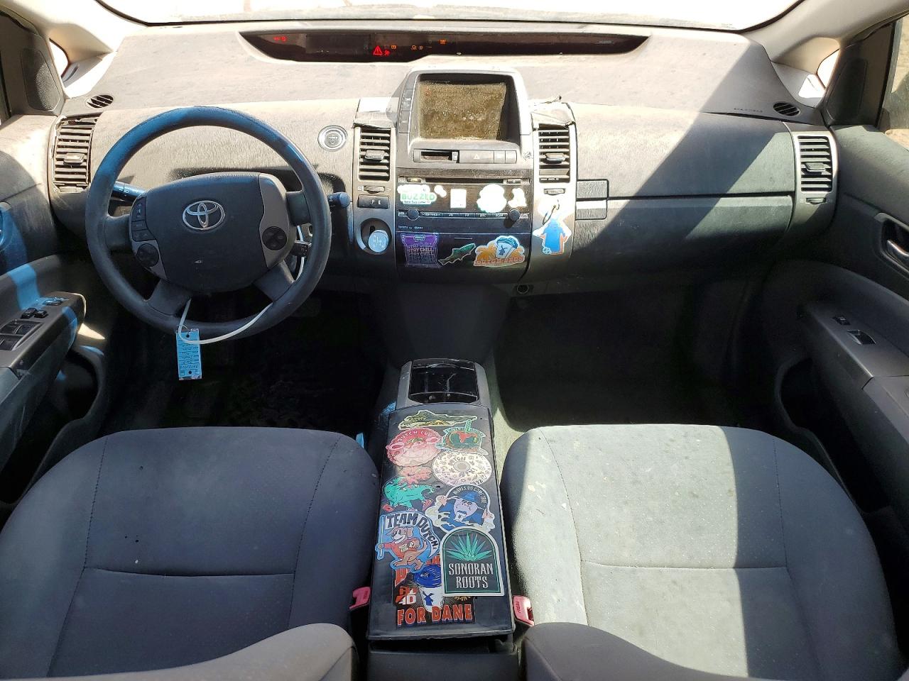 2007 Toyota Prius Base White vin: JTDKB20U877620758