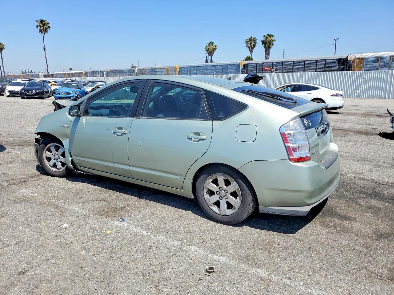 2007 Toyota Prius Base Green vin: JTDKB20U877670124