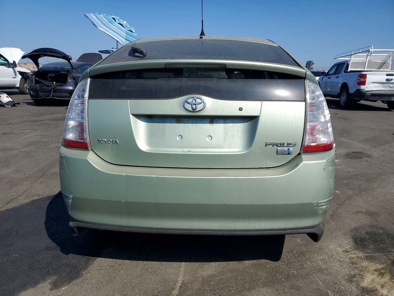 2008 Toyota Prius Base Green vin: JTDKB20U883326706