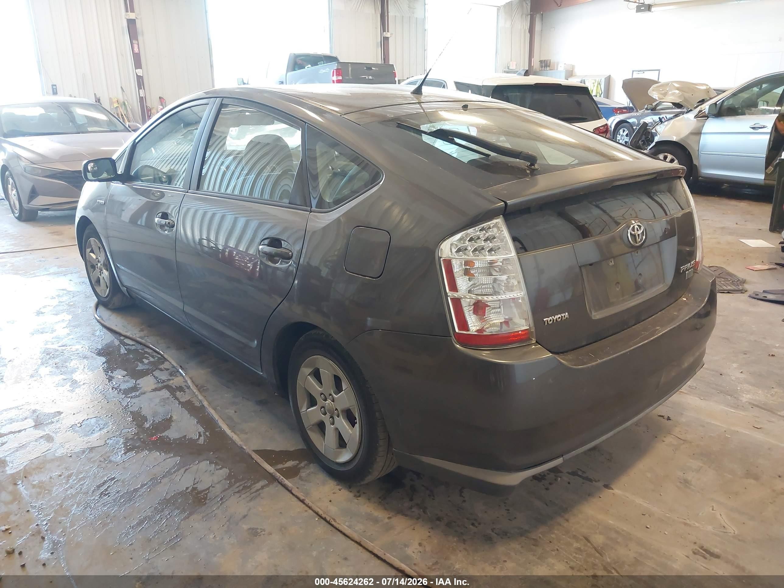 2008 Toyota Prius   Gray vin: JTDKB20U883329802