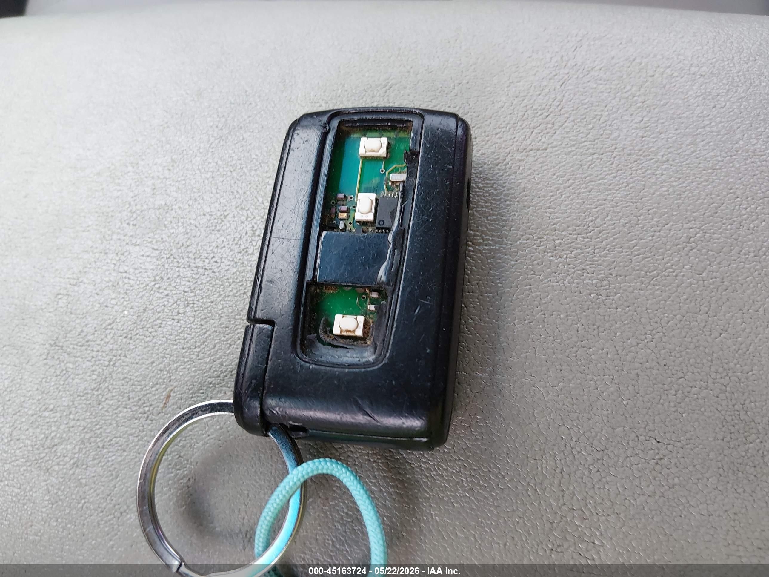 2008 Toyota Prius   Красный vin: JTDKB20U883359916