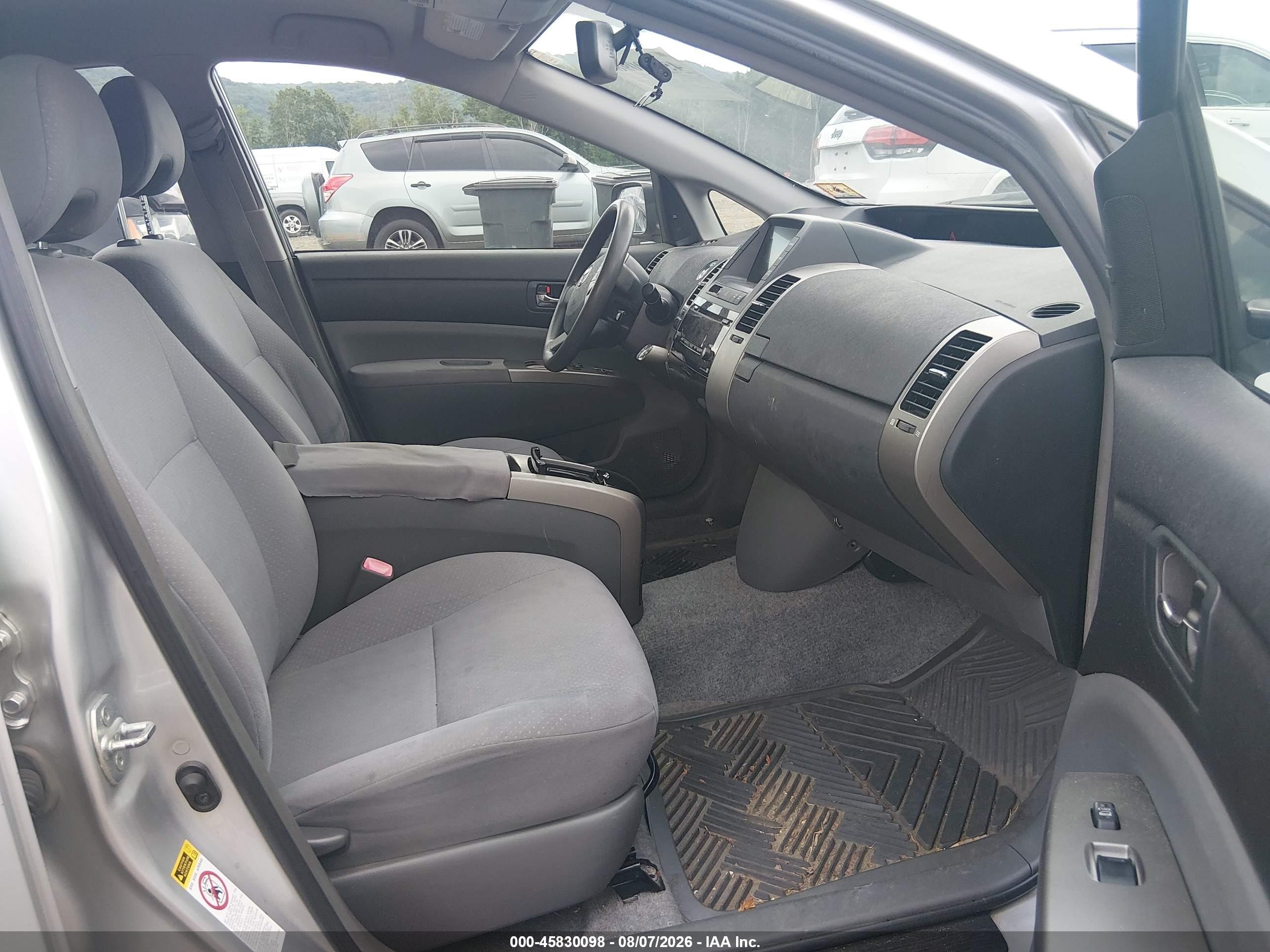 2008 Toyota Prius   Silver vin: JTDKB20U883377073
