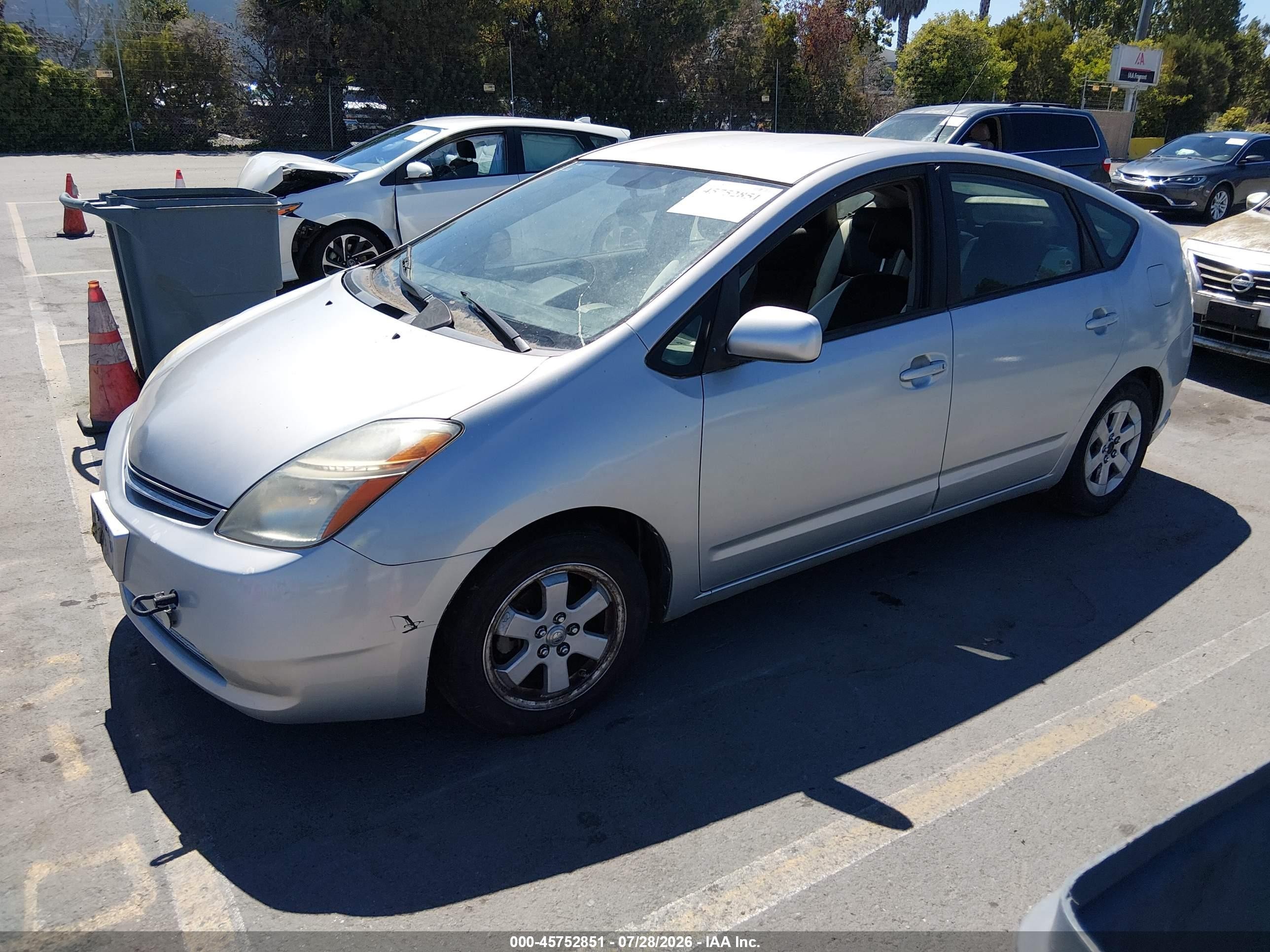 2008 Toyota Prius   Silver vin: JTDKB20U883377915