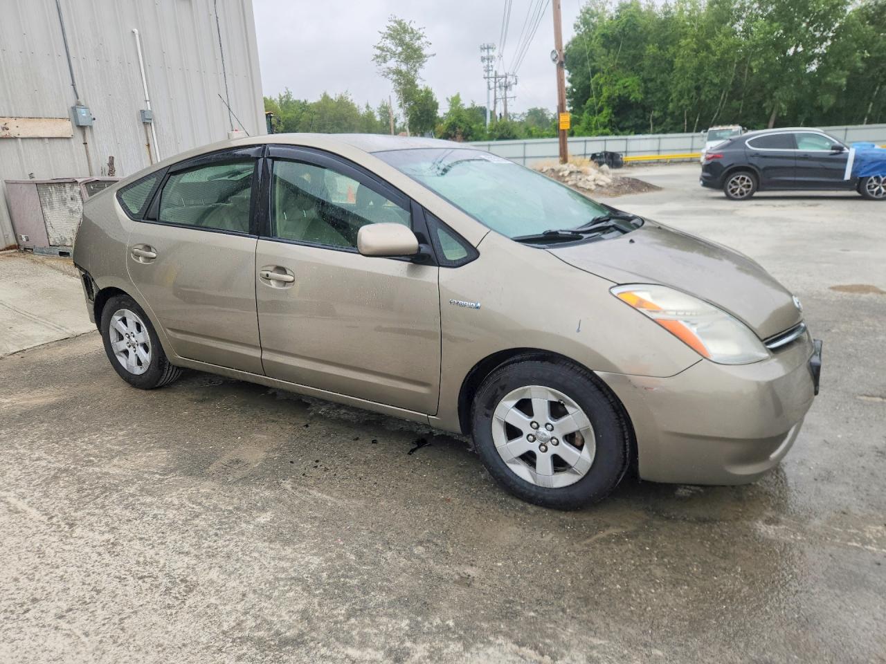 2008 Toyota Prius Base Tan vin: JTDKB20U883390759