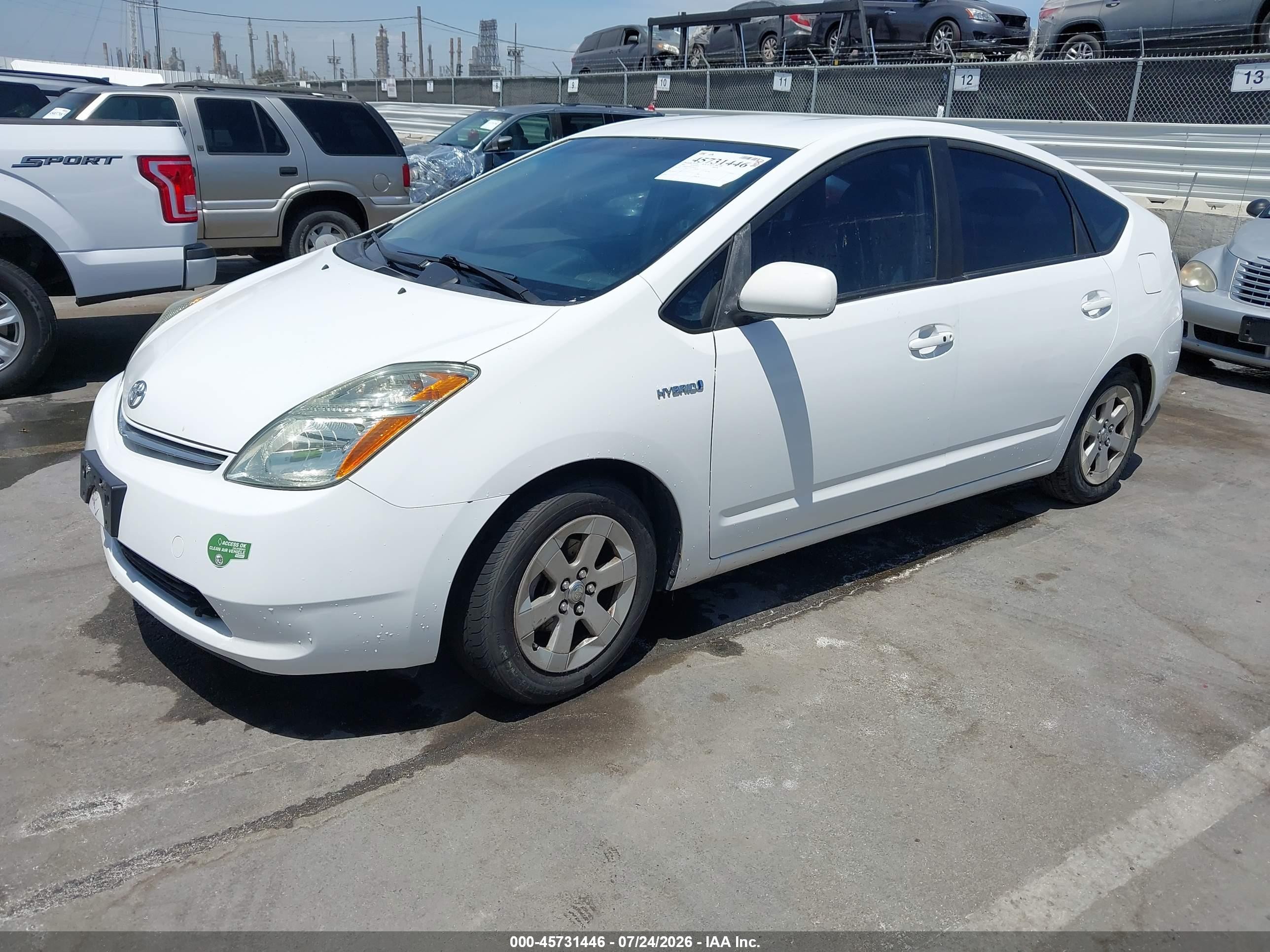 2008 Toyota Prius   White vin: JTDKB20U883398473