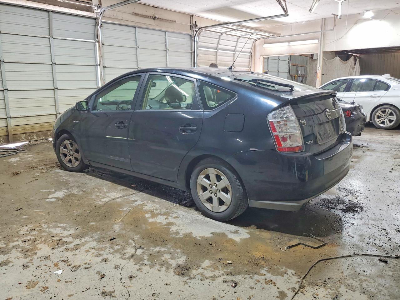 2008 Toyota Prius Base Black vin: JTDKB20U883405213