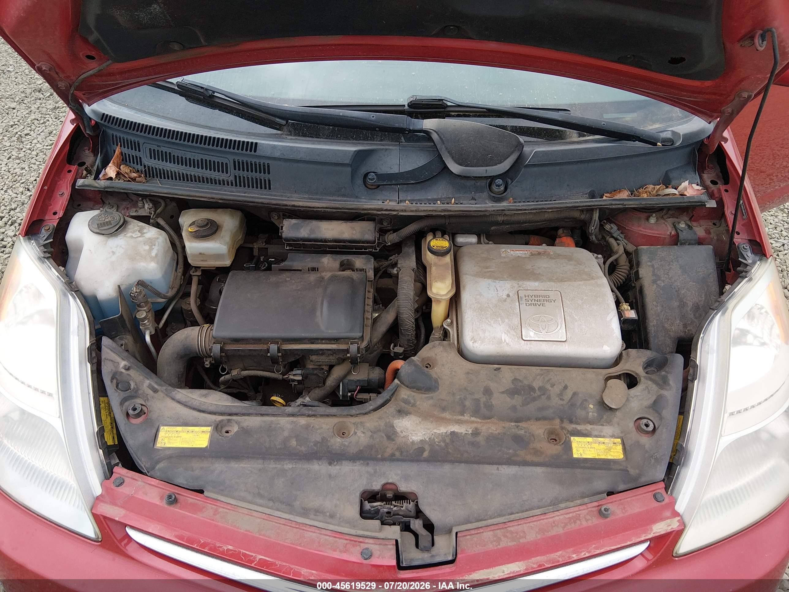 2008 Toyota Prius   Red vin: JTDKB20U883407091