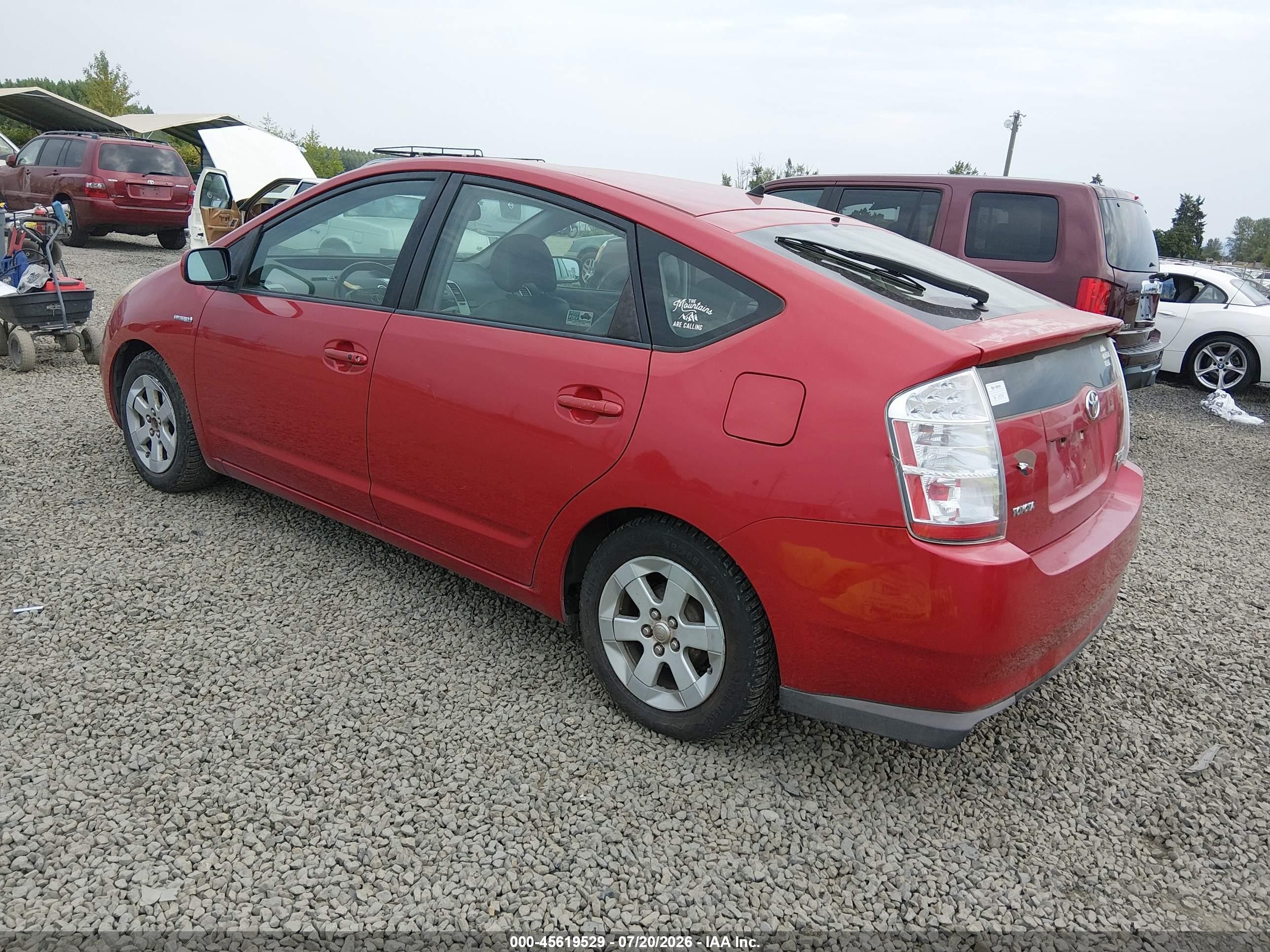 2008 Toyota Prius   Red vin: JTDKB20U883407091