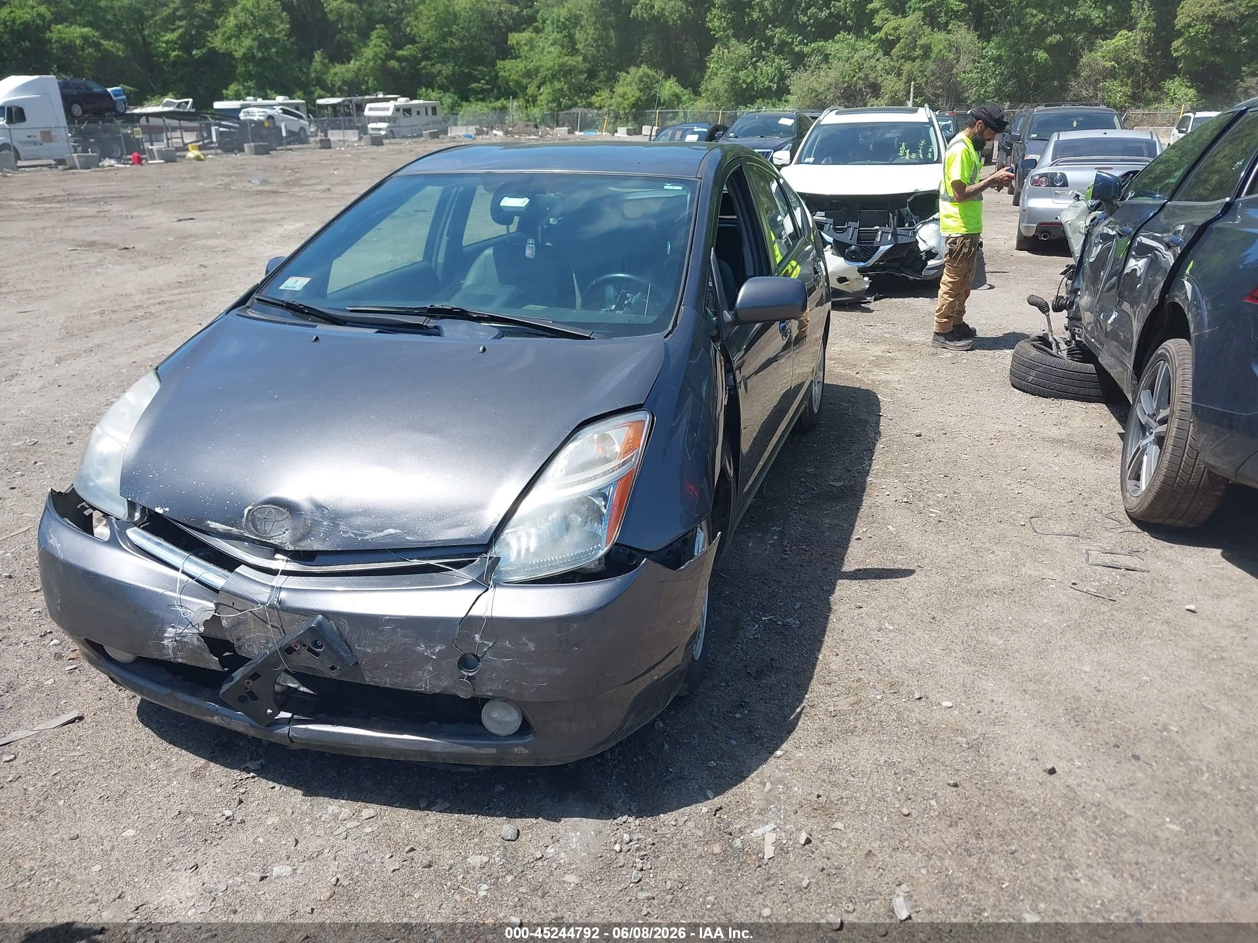 2008 Toyota Prius   Gray vin: JTDKB20U883433500