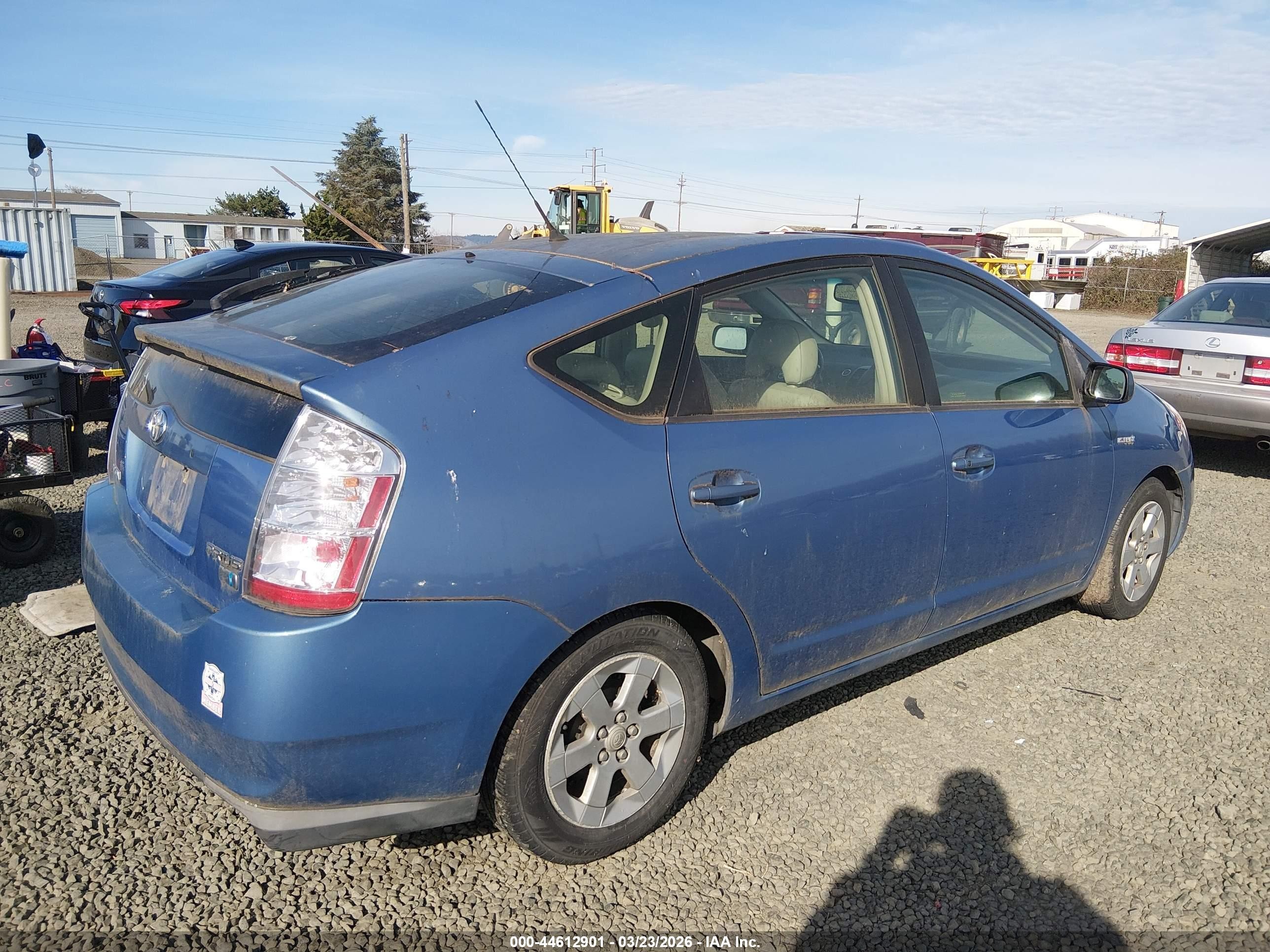 2008 Toyota Prius   Light Blue vin: JTDKB20U887696398