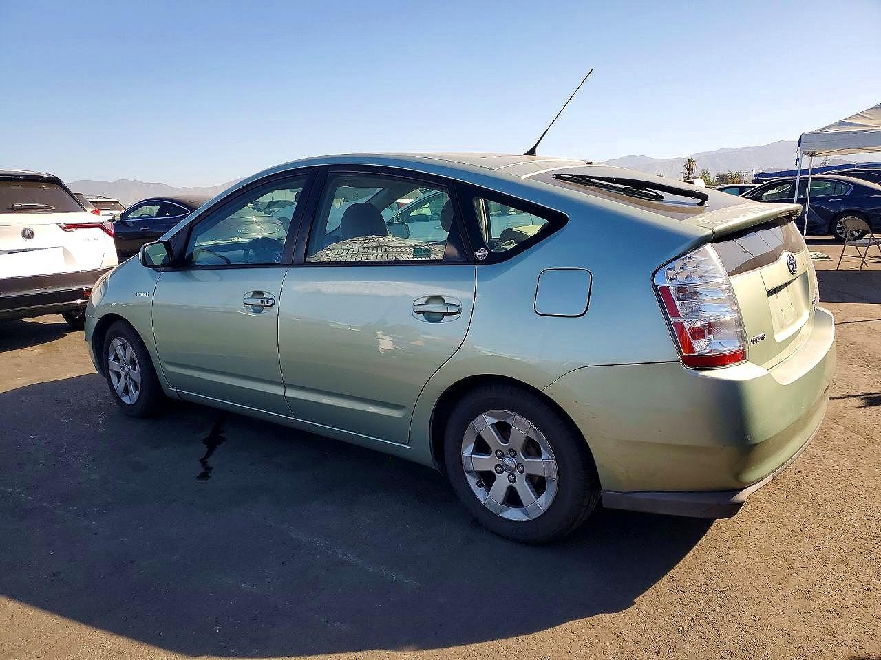 2008 Toyota Prius Base Green vin: JTDKB20U887697065