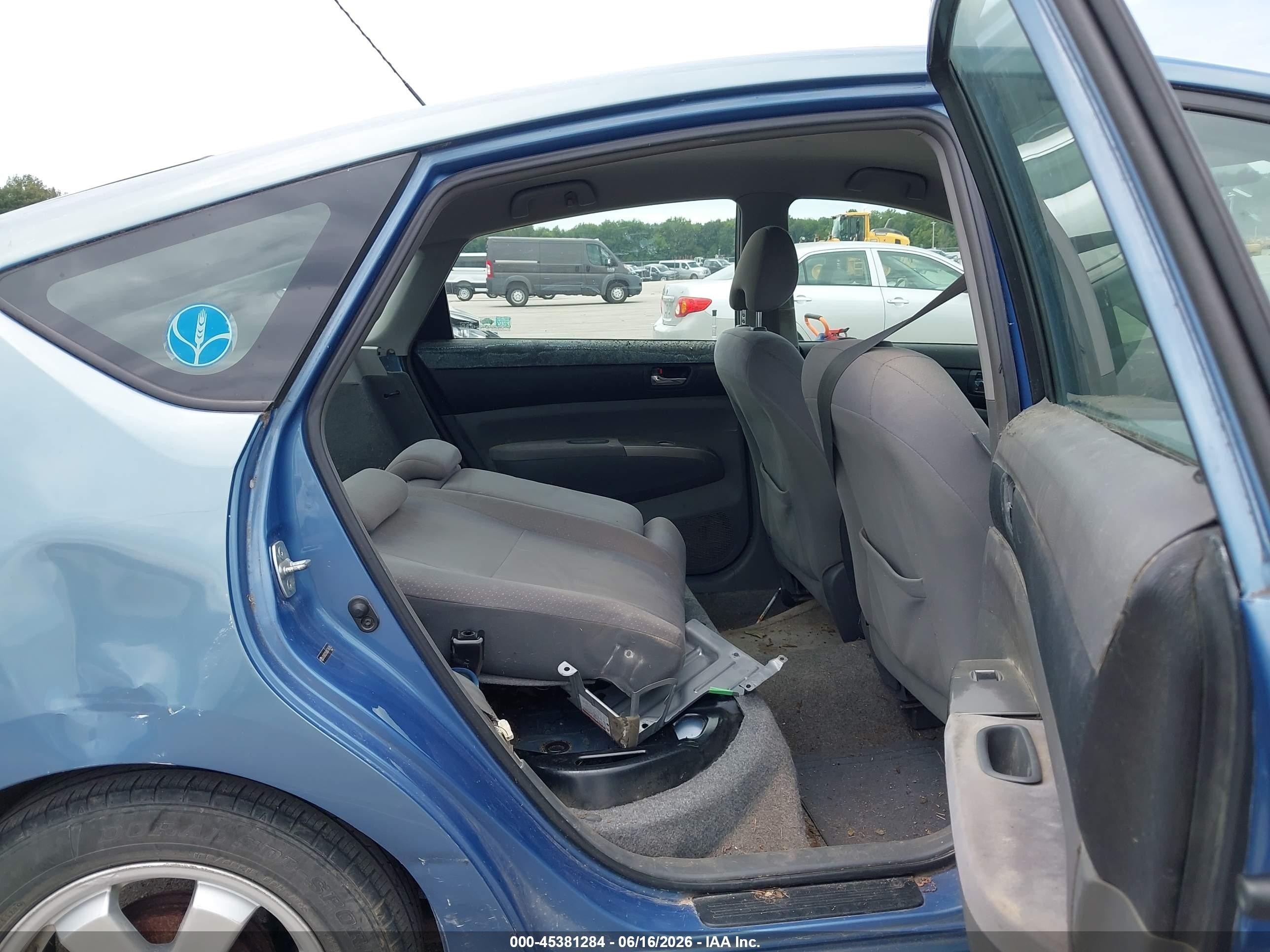 2008 Toyota Prius   Blue vin: JTDKB20U887768765