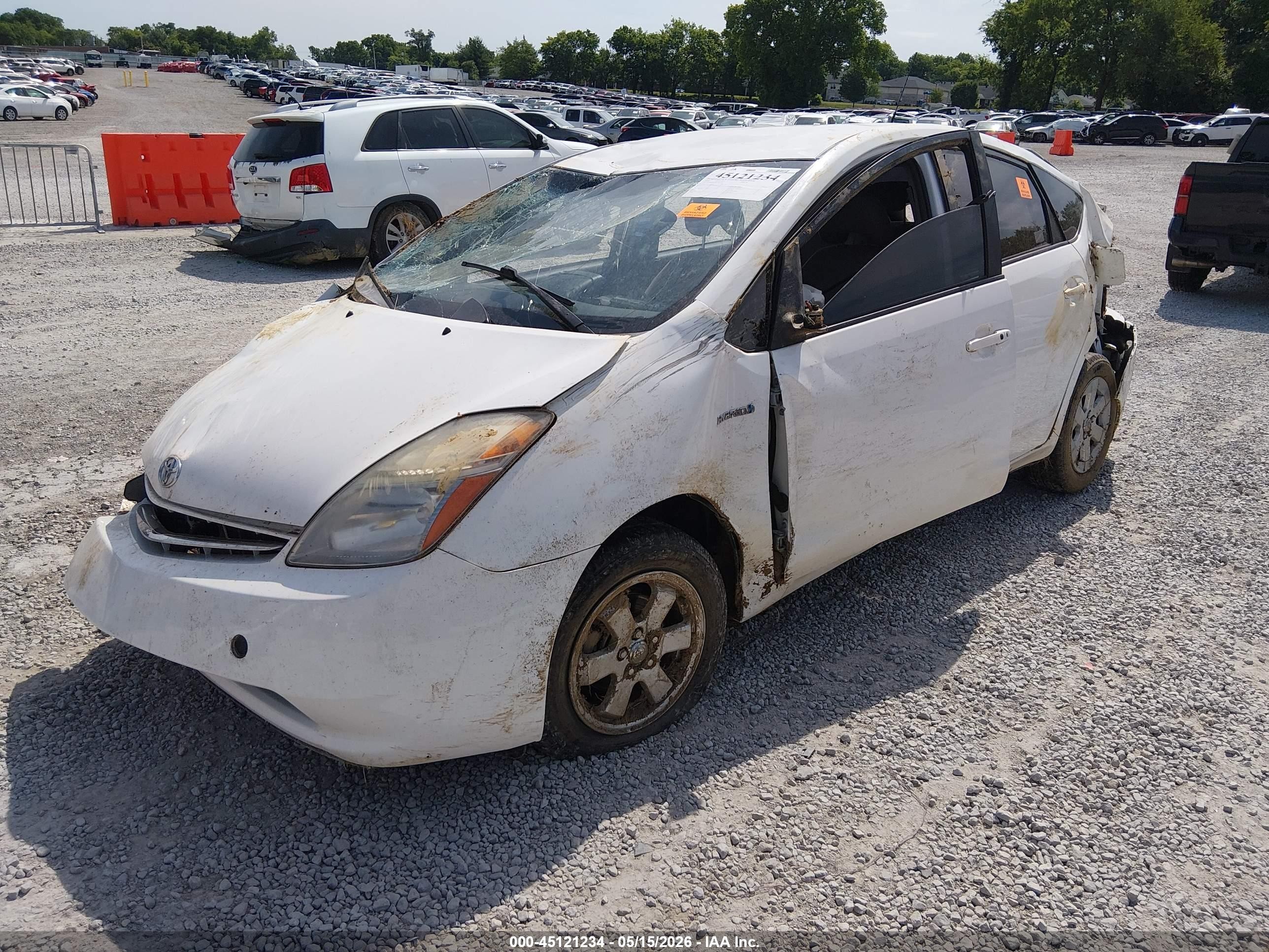 2008 Toyota Prius   White vin: JTDKB20U887785744