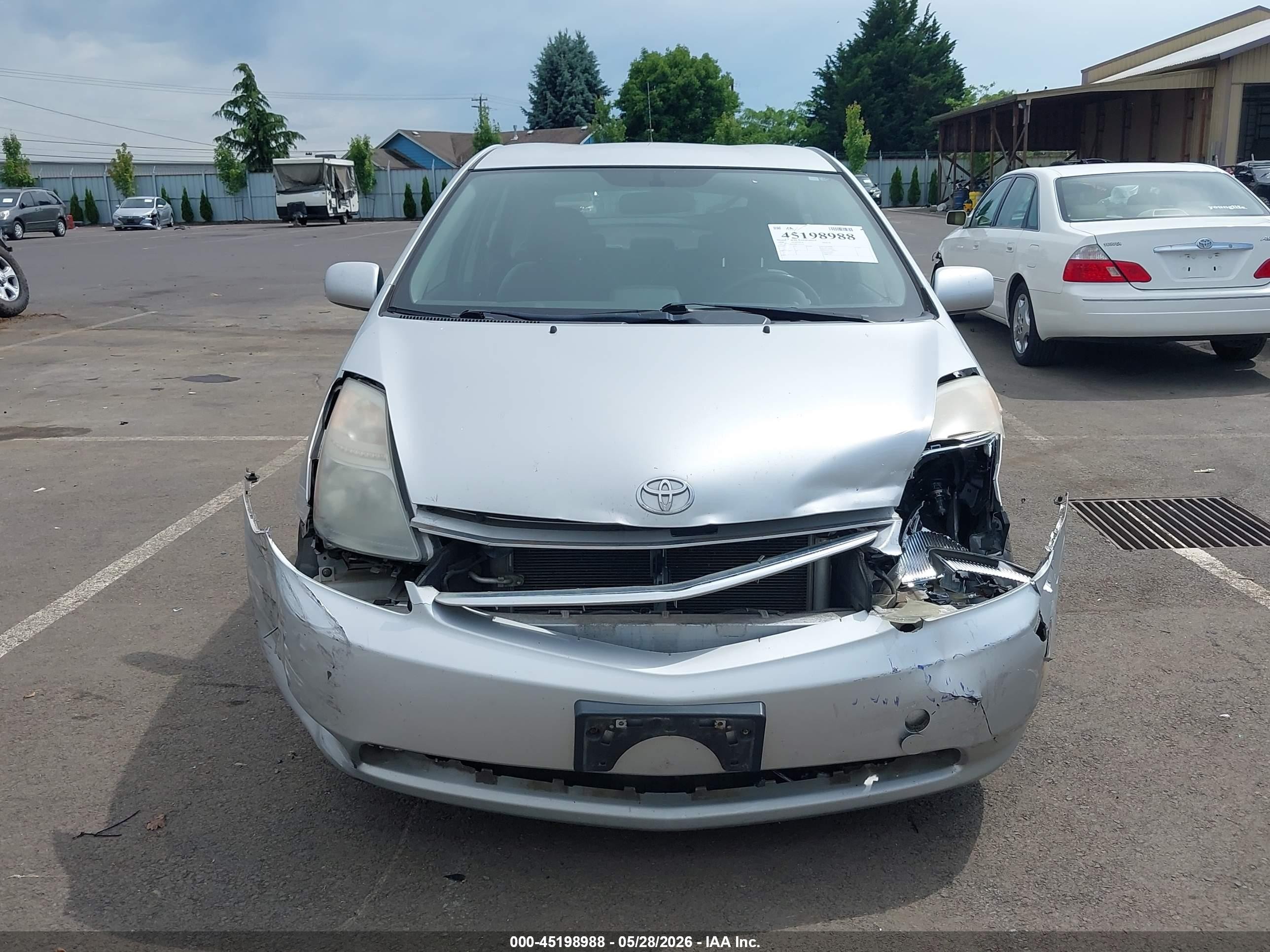 2008 Toyota Prius   Silver vin: JTDKB20U887796579