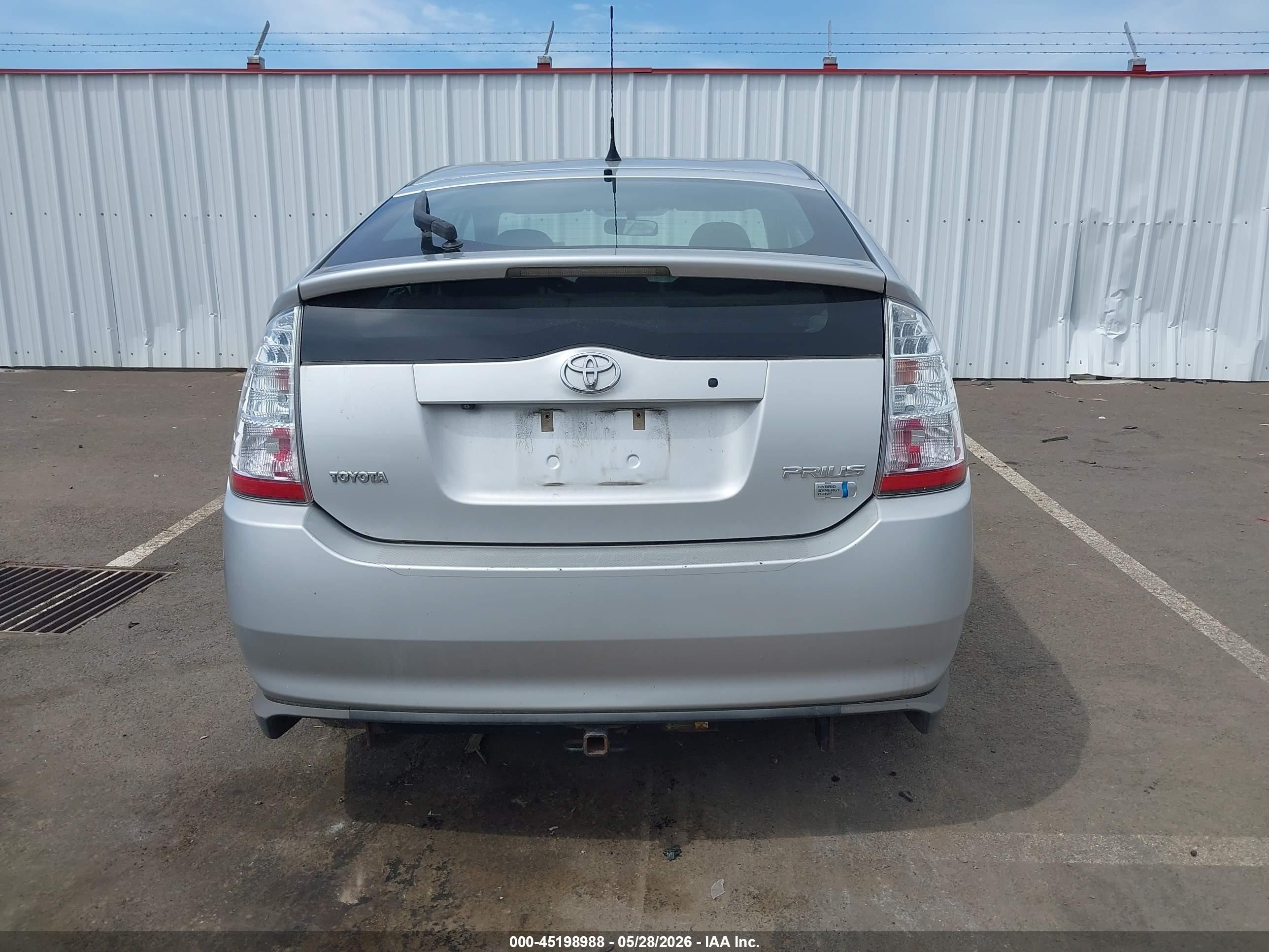 2008 Toyota Prius   Silver vin: JTDKB20U887796579