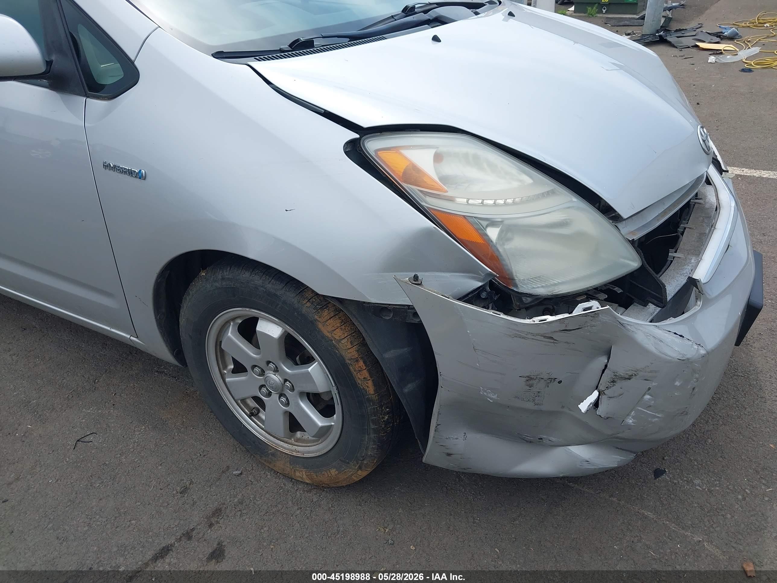 2008 Toyota Prius   Silver vin: JTDKB20U887796579