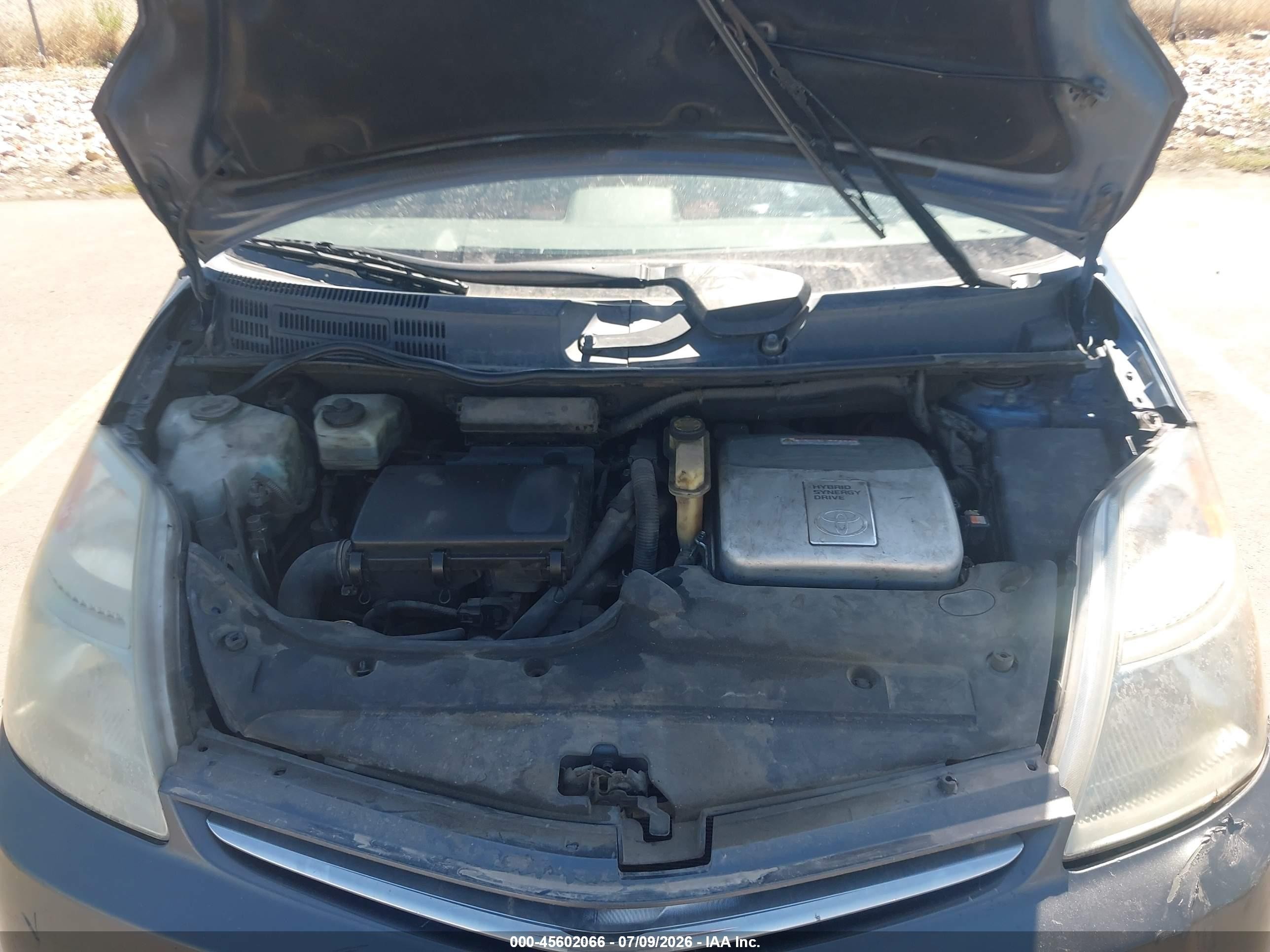 2008 Toyota Prius   Blue vin: JTDKB20U887800422