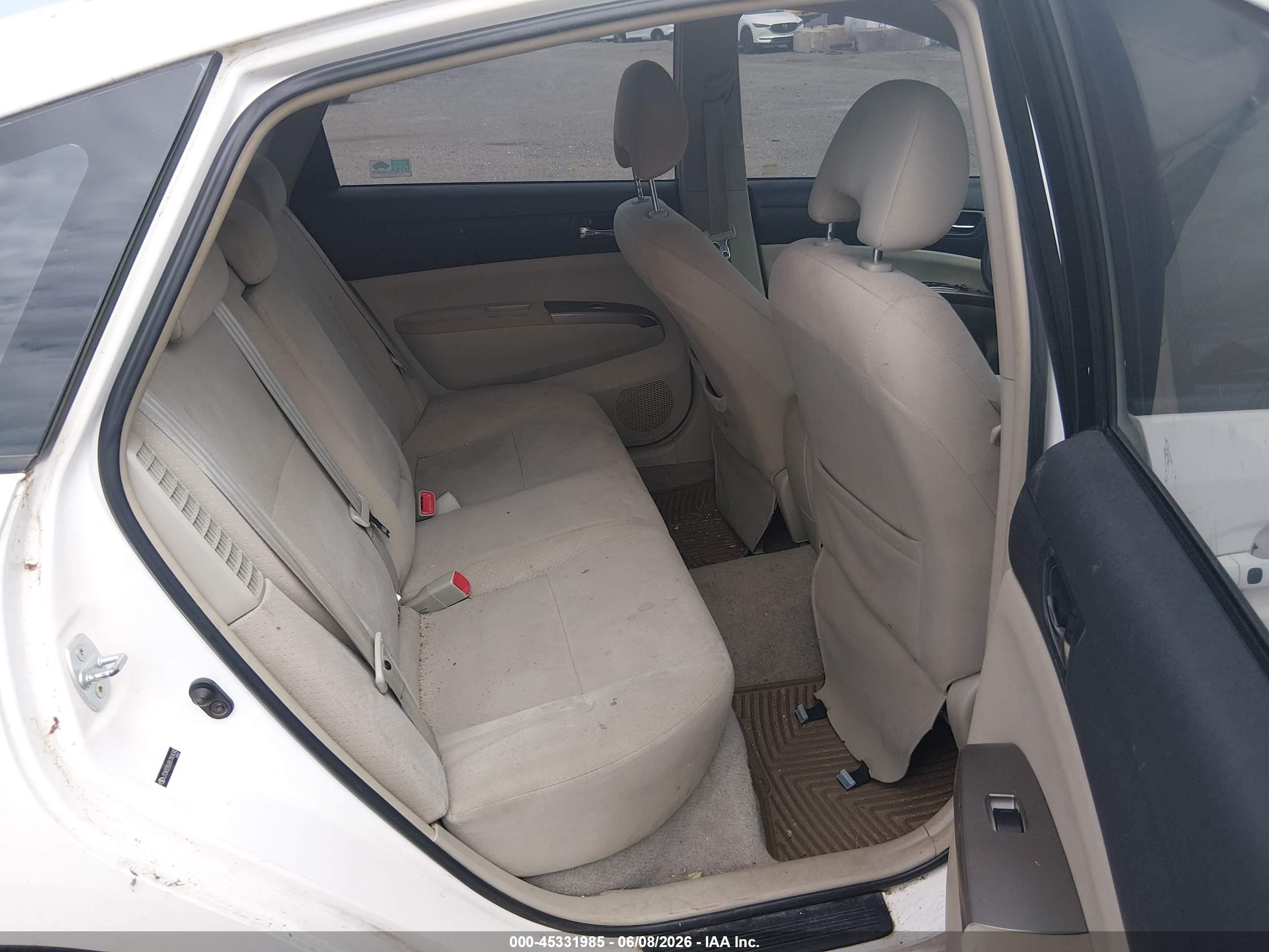 2008 Toyota Prius   White vin: JTDKB20U887804342