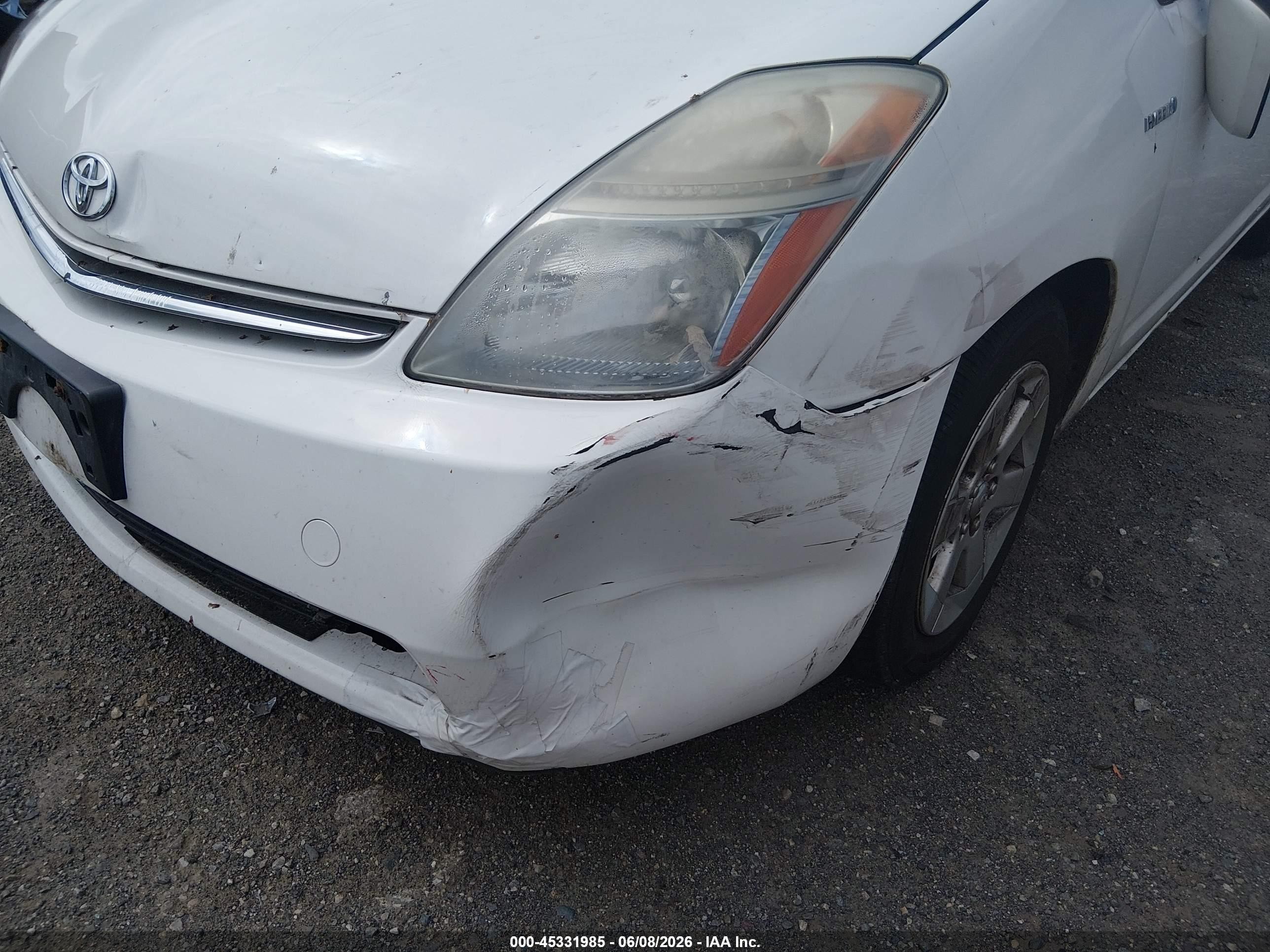 2008 Toyota Prius   White vin: JTDKB20U887804342