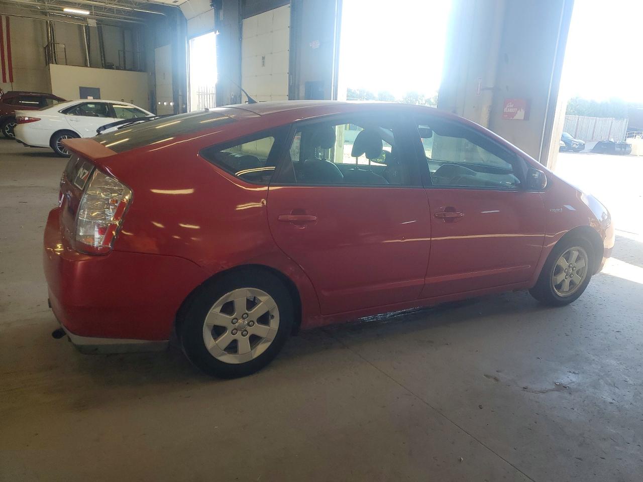 2009 Toyota Prius Base Red vin: JTDKB20U893469639