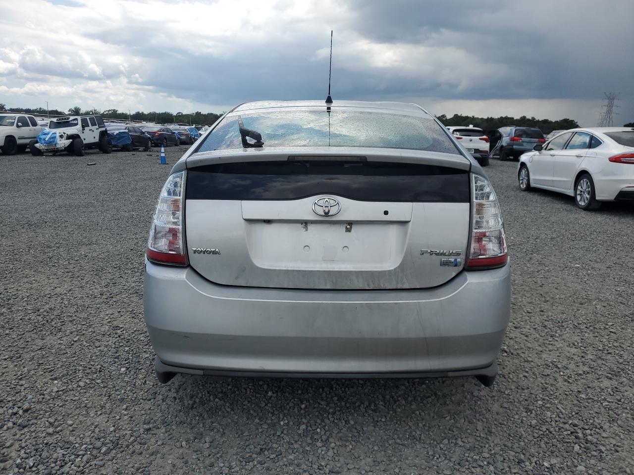 2009 Toyota Prius Base Silver vin: JTDKB20U893502459