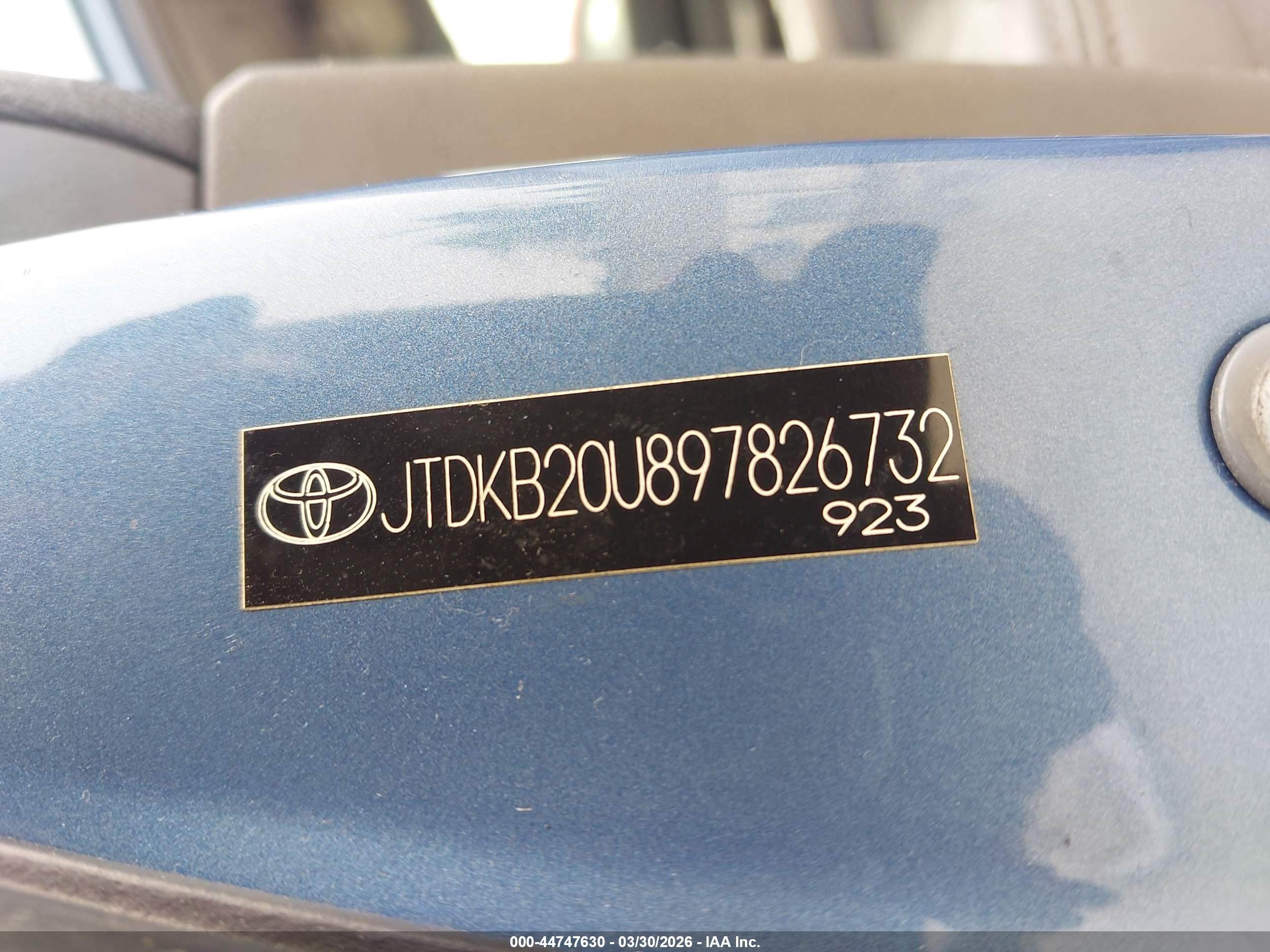 2009 Toyota Prius   Blue vin: JTDKB20U897826732