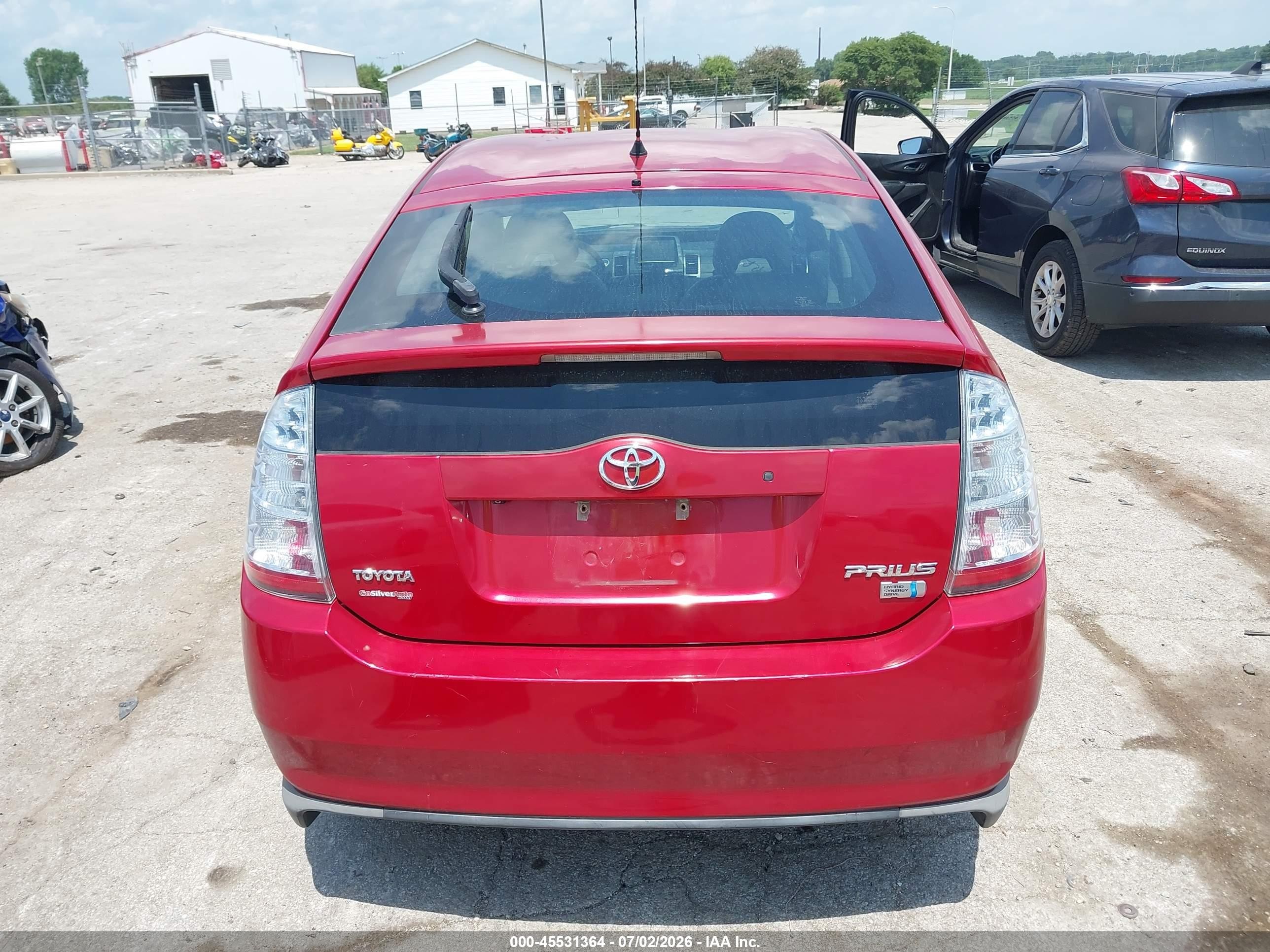 2009 Toyota Prius   Red vin: JTDKB20U897840114