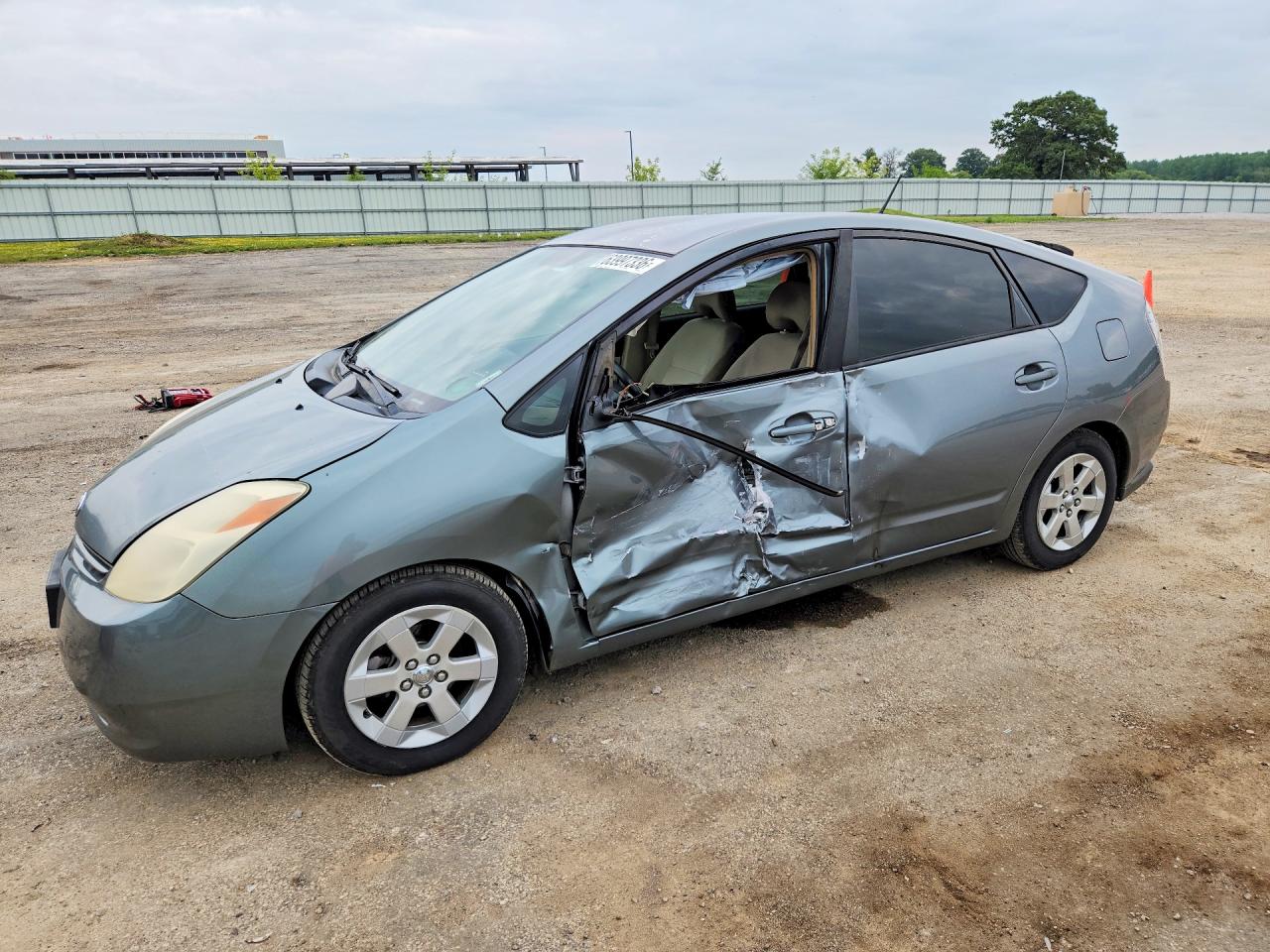 2004 Toyota Prius Base Blue vin: JTDKB20U940088733