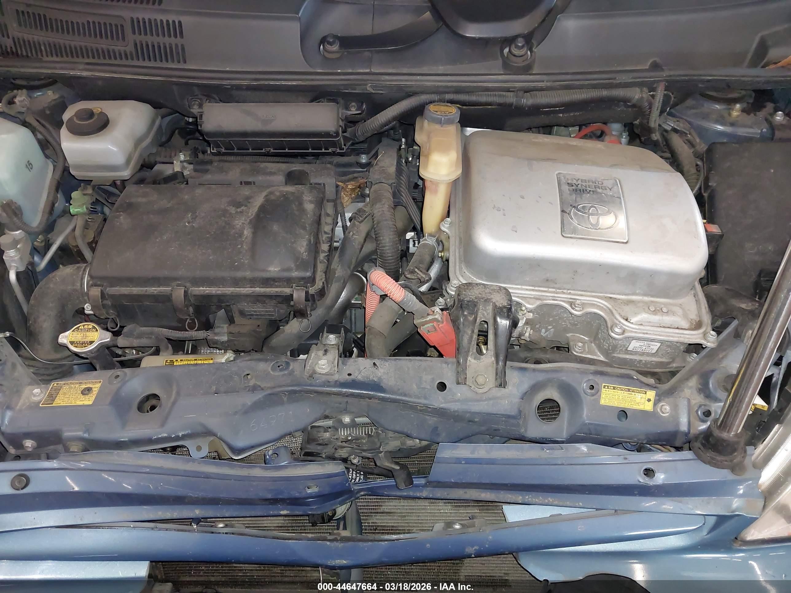 2005 Toyota Prius   Blue vin: JTDKB20U950117360