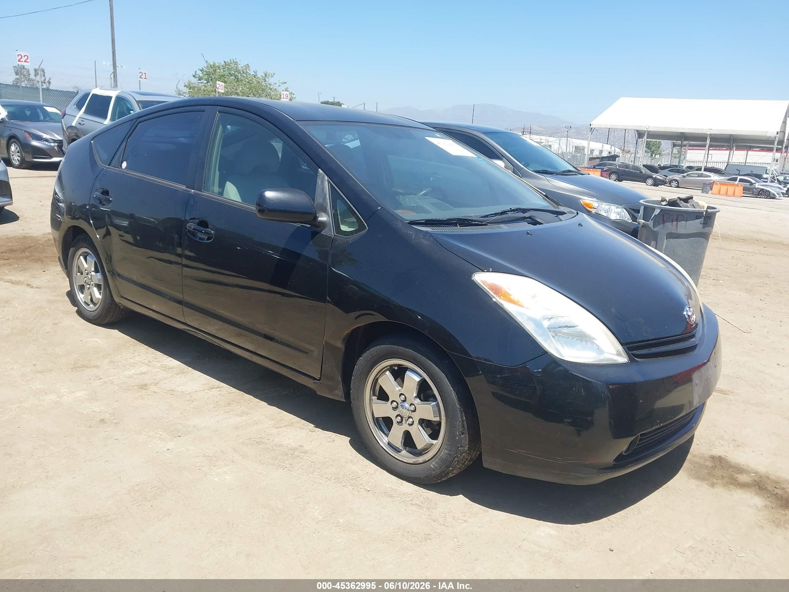 2005 Toyota Prius   Black vin: JTDKB20U950129072