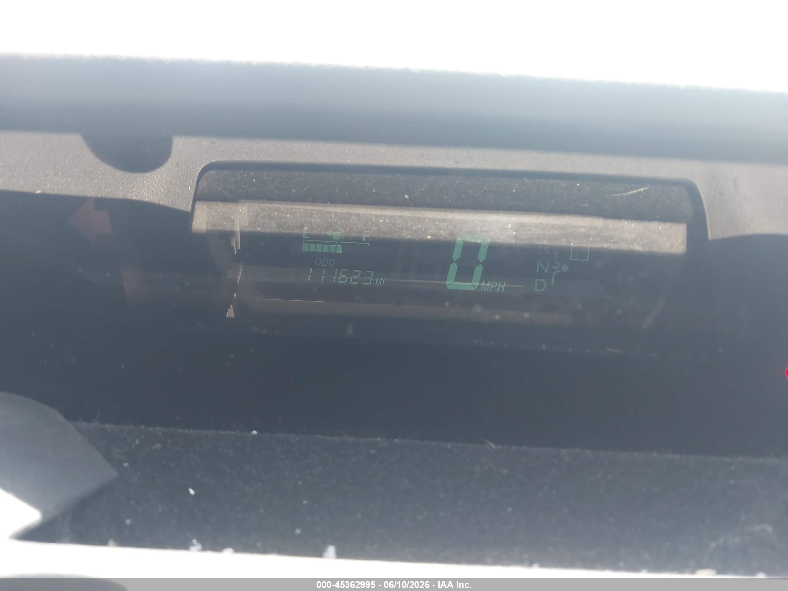 2005 Toyota Prius   Black vin: JTDKB20U950129072