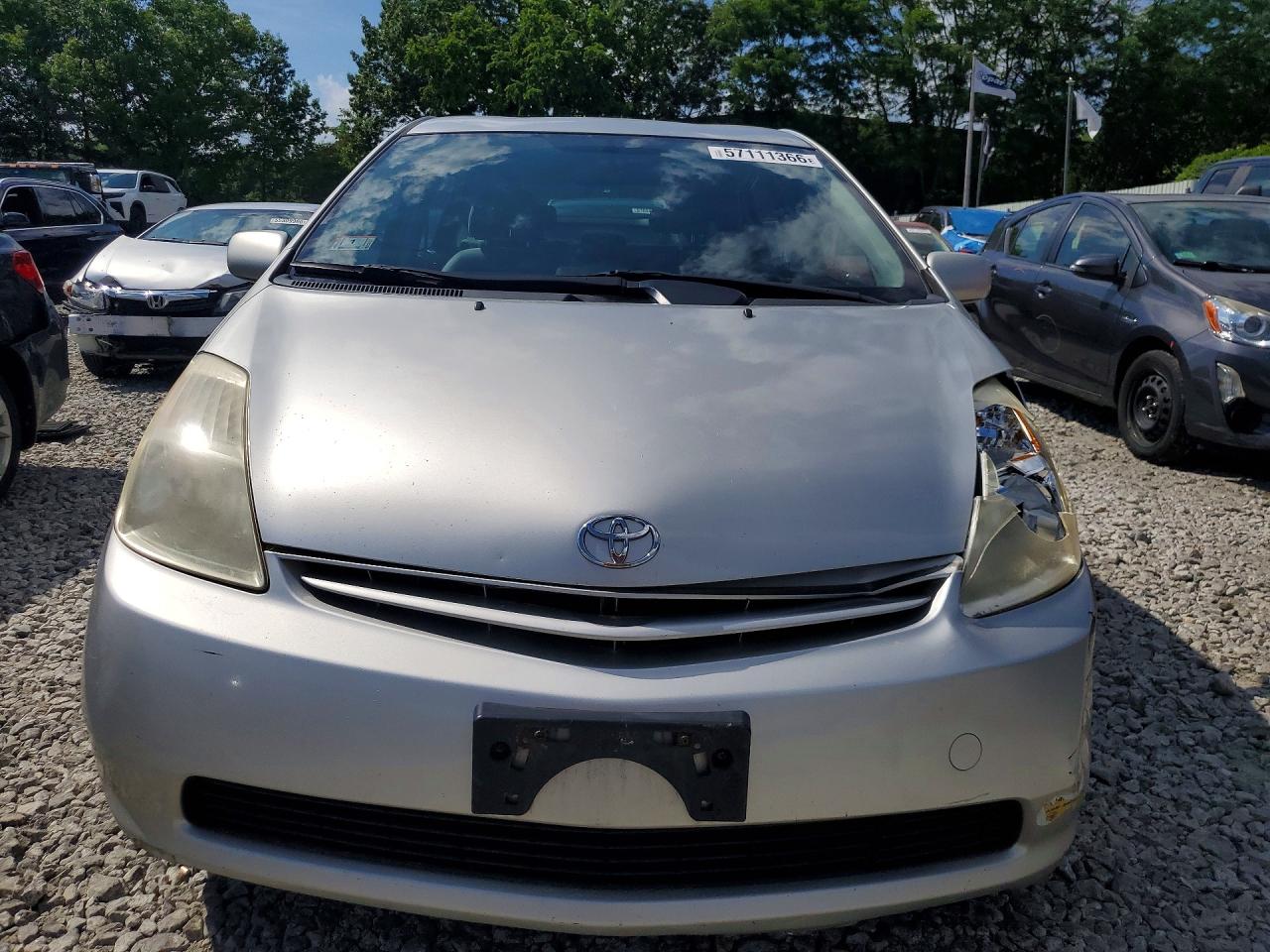 2005 Toyota Prius Base Silver vin: JTDKB20U950131274