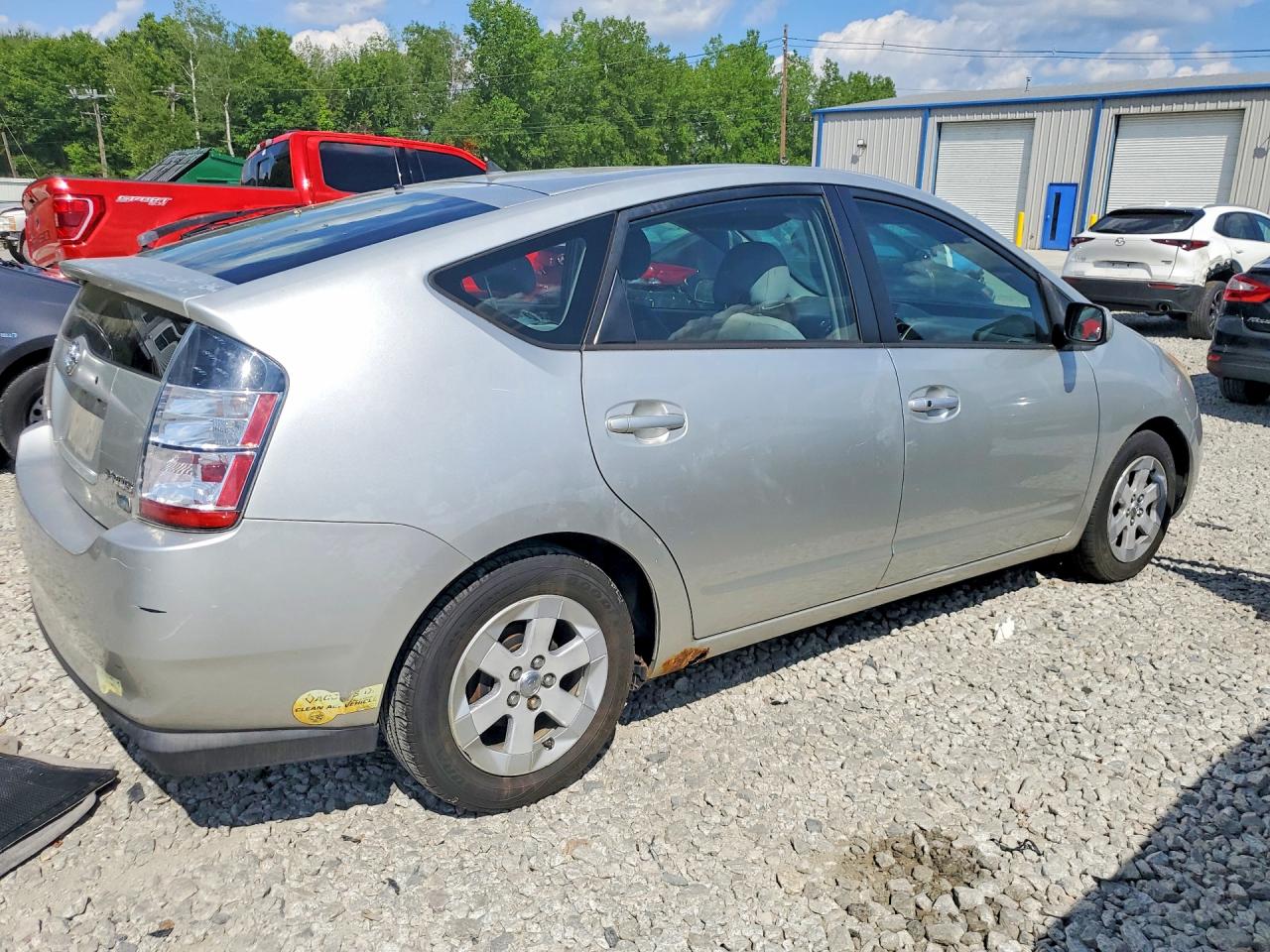 2005 Toyota Prius Base Silver vin: JTDKB20U950131274