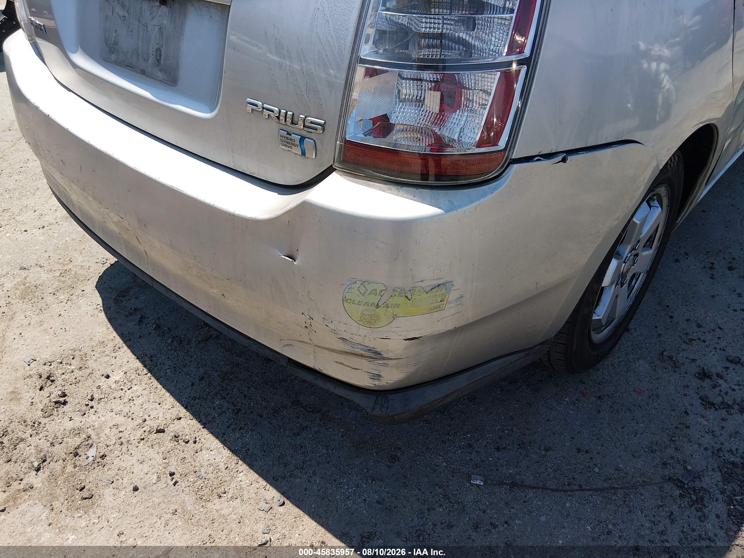 2005 Toyota Prius   Silver vin: JTDKB20U953003731
