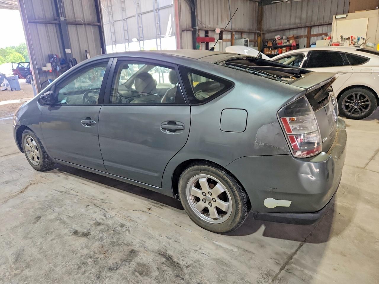 2005 Toyota Prius Base Teal vin: JTDKB20U953042657